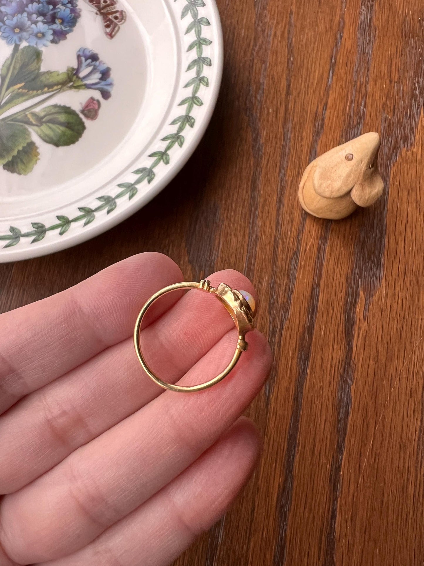 Unique OPAL Art NOUVEAU Floral Garland French Antique 18k Gold Ring Bows Laurel Leaf Berries Halo Romantic Gift Belle Epoque Figural