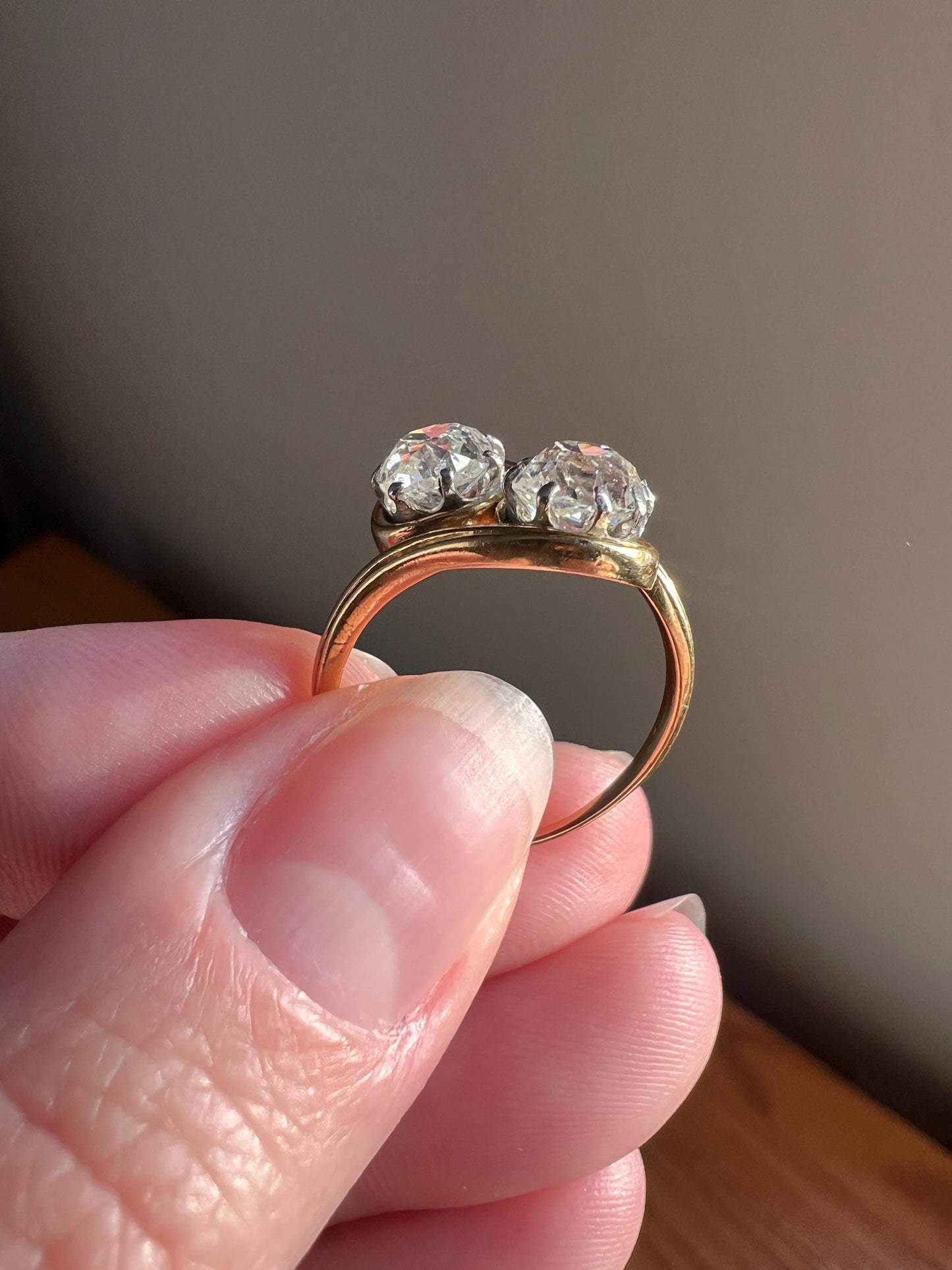 Toi et Moi 1.7 CARAT Old Mine Cut DIAMOND Chunky Two Stone Antique Ring French 18k Gold Angled Swirl Band Stacker Romantic Gift OMC 1.7Ctw