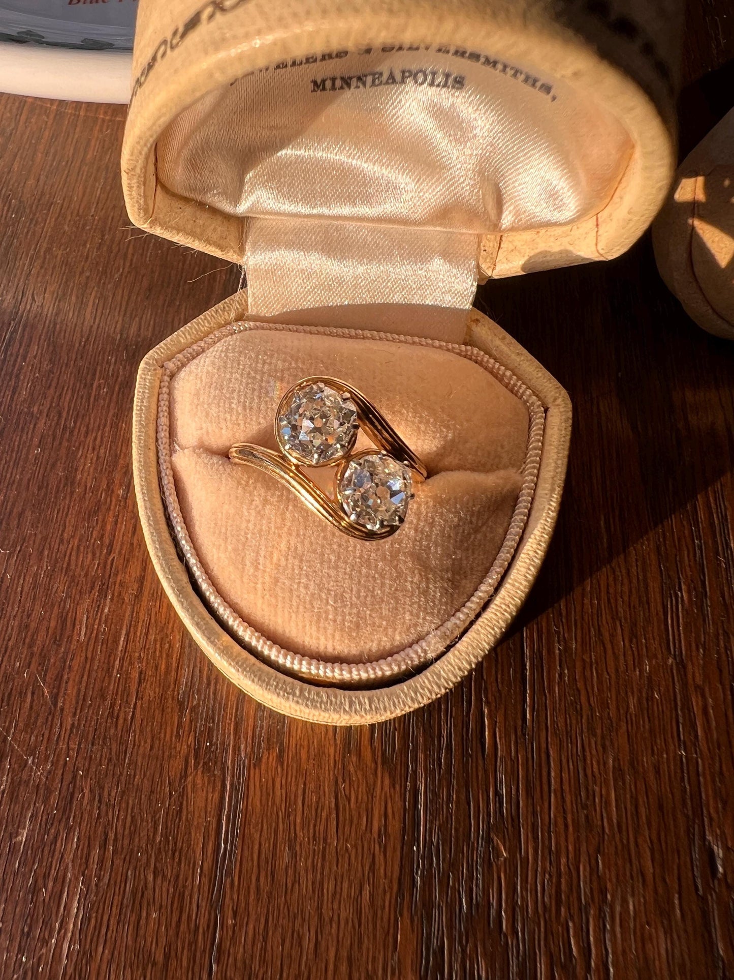 Toi et Moi 1.7 CARAT Old Mine Cut DIAMOND Chunky Two Stone Antique Ring French 18k Gold Angled Swirl Band Stacker Romantic Gift OMC 1.7Ctw