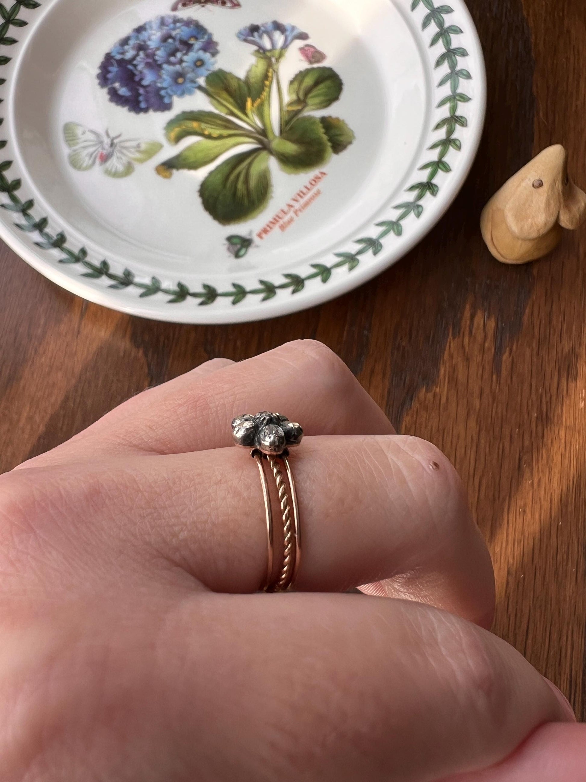 GEORGIAN Antique PANSY Floral Rose Cut Diamond Cluster Slide 18k GOLD Skinny Multi Three Band Stacker Ring French Love Gift Forget Me Not