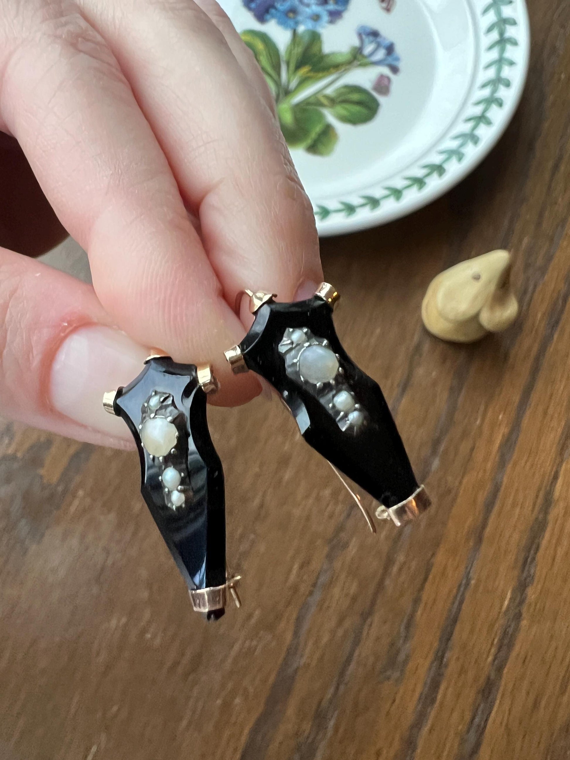 SHIELD Pearl Antique Victorian Art Nouveau Earrings 10k Rose Gold Silver Black Jet ? Onyx ? Mourning Dangle Dormeuse Drop Romantic Gift