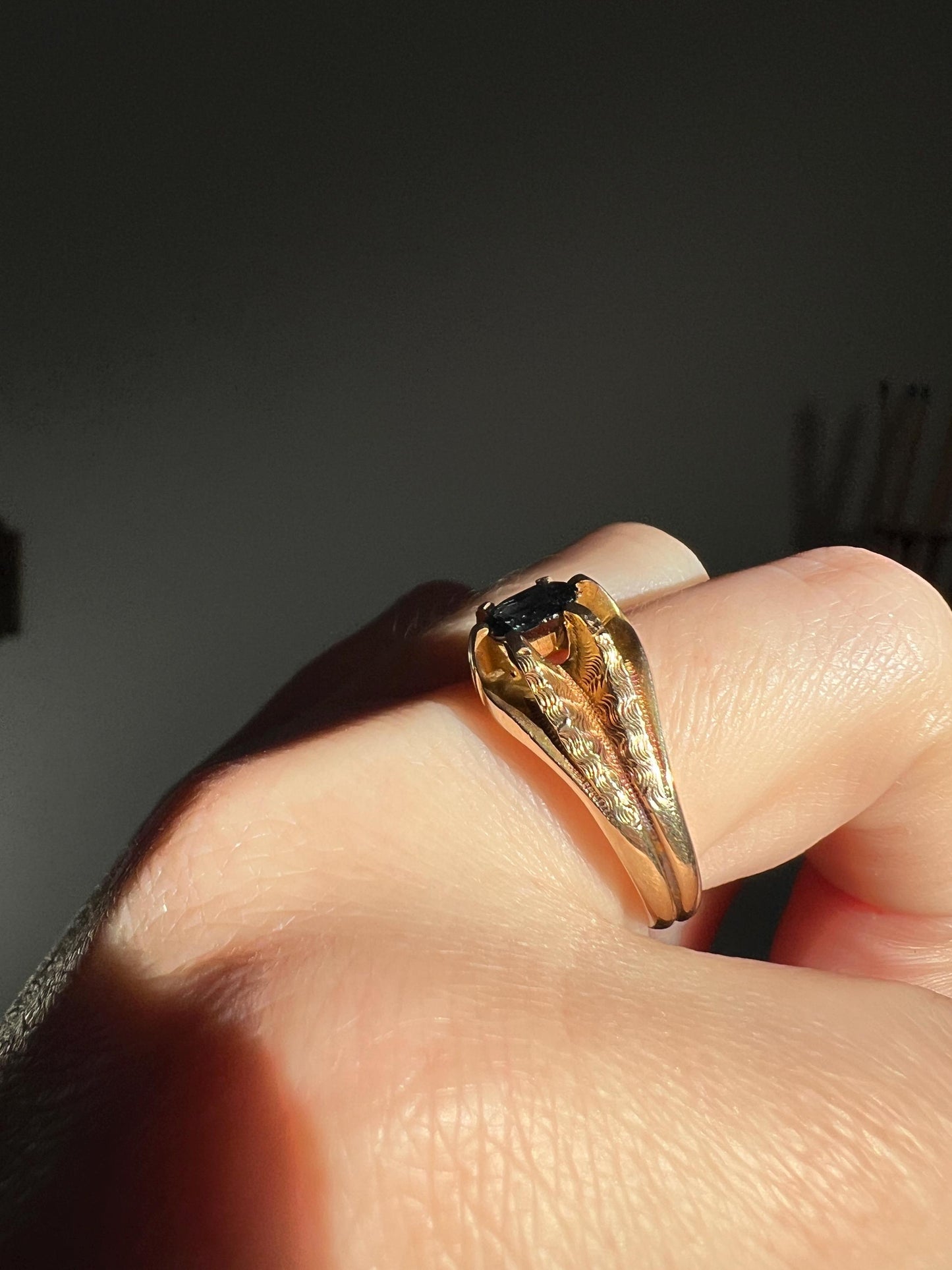 Antique VICTORIAN Natural SAPPHIRE 14k Gold Solitaire Ring Chunky Glowing Patina Blue Oval Prong Set Stacker Romantic Gift Unisex Unique Man