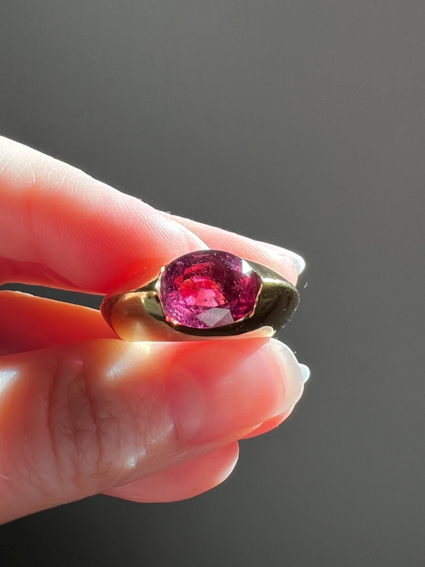MEGA Natural Pink TOURMALINE Knife Edge Domed Bombe Ring Band French Vintage Preowned HEAVY 13.6g 18k Gold Retro Statement Stacker