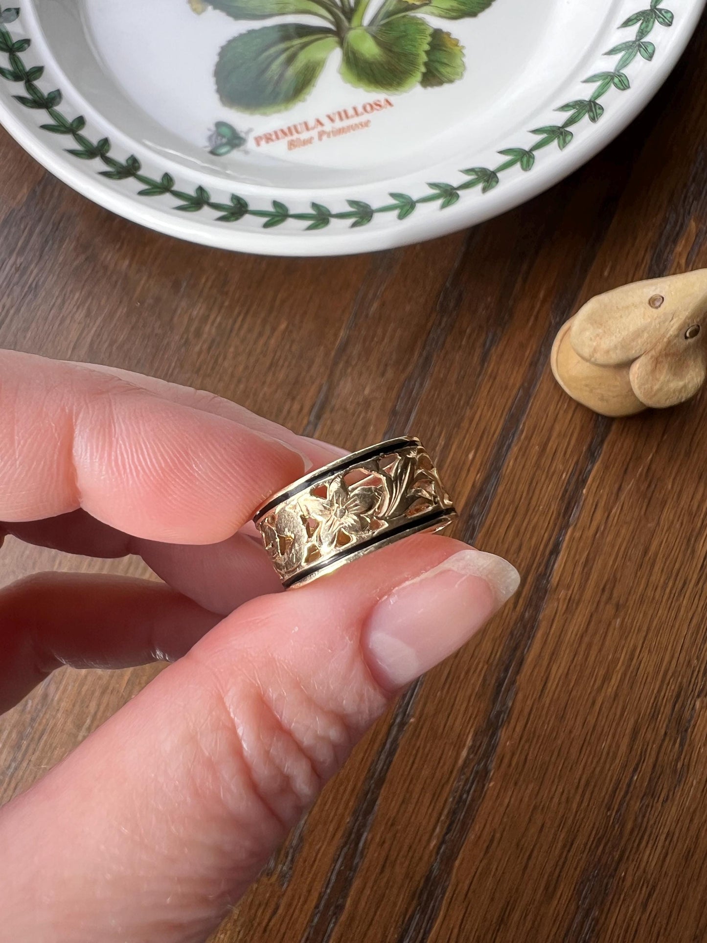 FORGET Me NOT Antique Orange Blossom Swirl Black Enamel Floral Cigar Band Eternity Ring 8.3mm Wide 14k Gold Wedding Romantic Gift Stacker