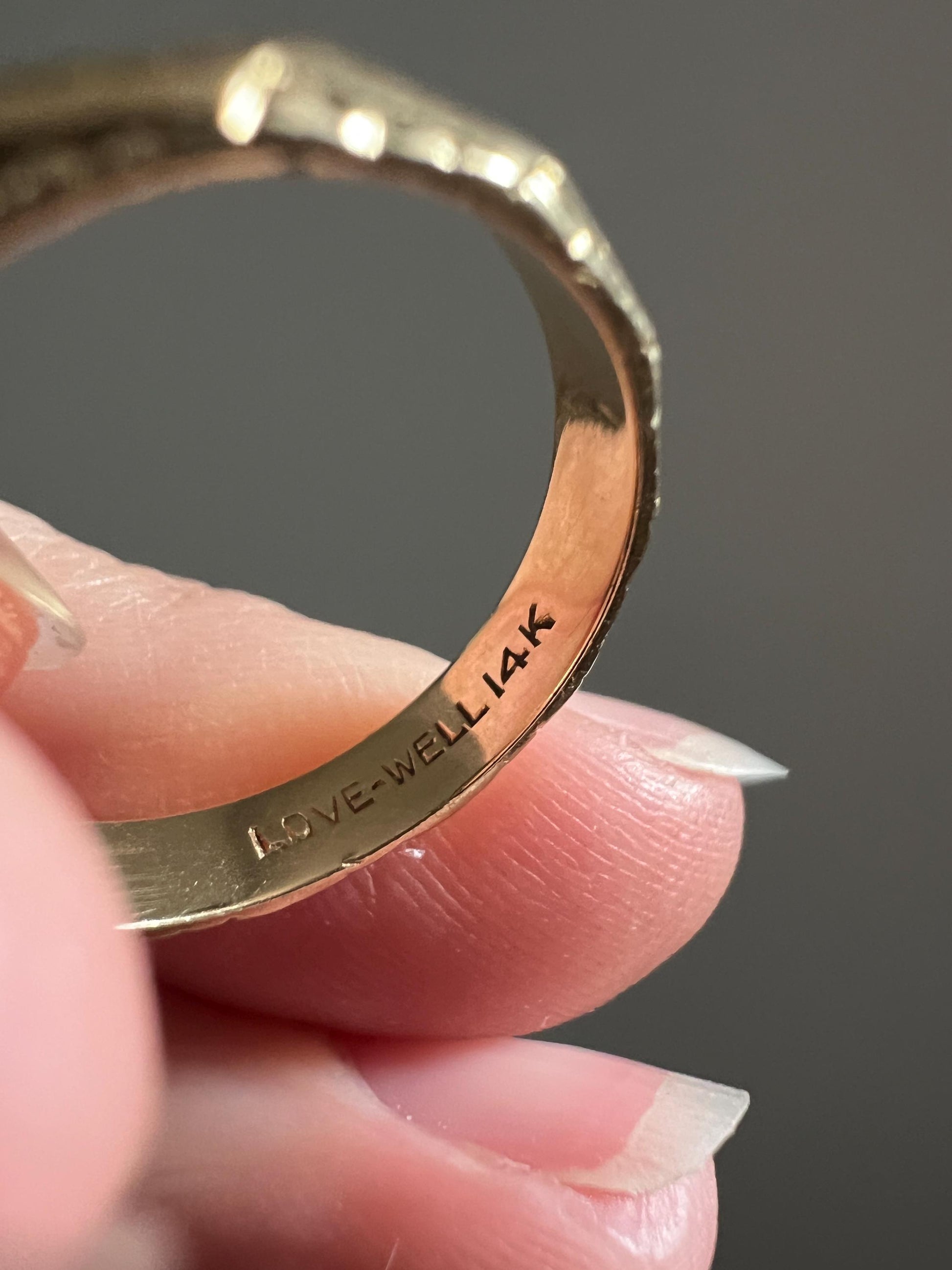 Faceted Shimmering 14k Gold Sz 6.25 Wedding Band Engraved Antique Vintage Rich Warm Patina Romantic Gift Stacker Something Old Texture