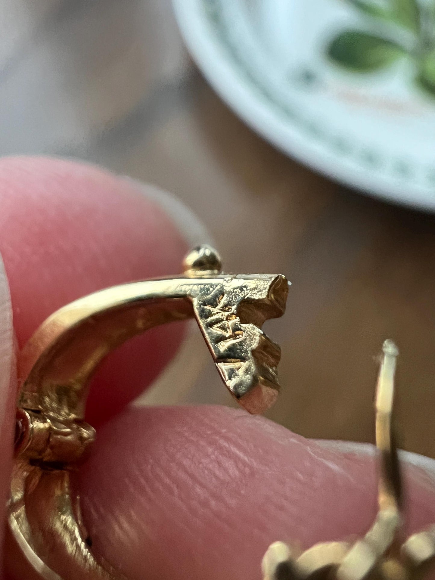 Vintage 14k GOLD Charm Pendant HOLDER Clip Clasp Opening Bale Safety Clasp Neckmess Neckstack Parts Findings