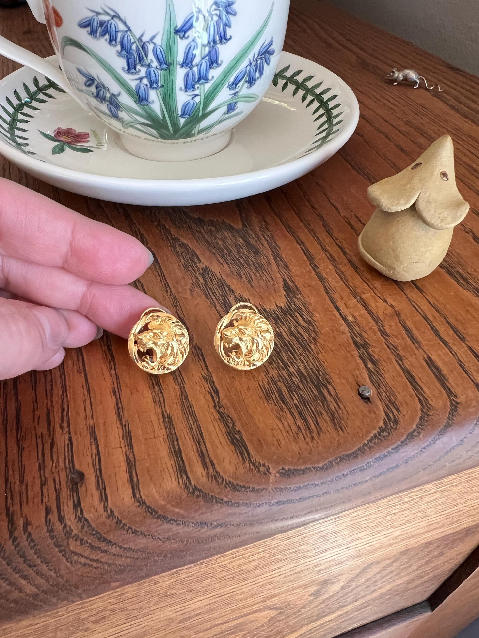 ROAR! Antique LION Figural Animal EARRINGS 8.8g 18k Gold Head Face Sturdy Clip On or Pendant Charm Studs French Vintage 3D Heavy Chunky Stud