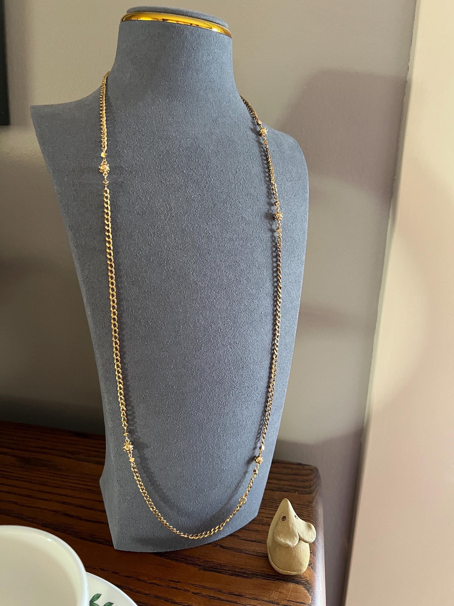 CUBE & Spiked Ball French Early VICTORIAN 18k Gold 10.9g Extra Long Guard Cable Link 30" Muff Chain Necklace Pendant Holder Geometric Glow