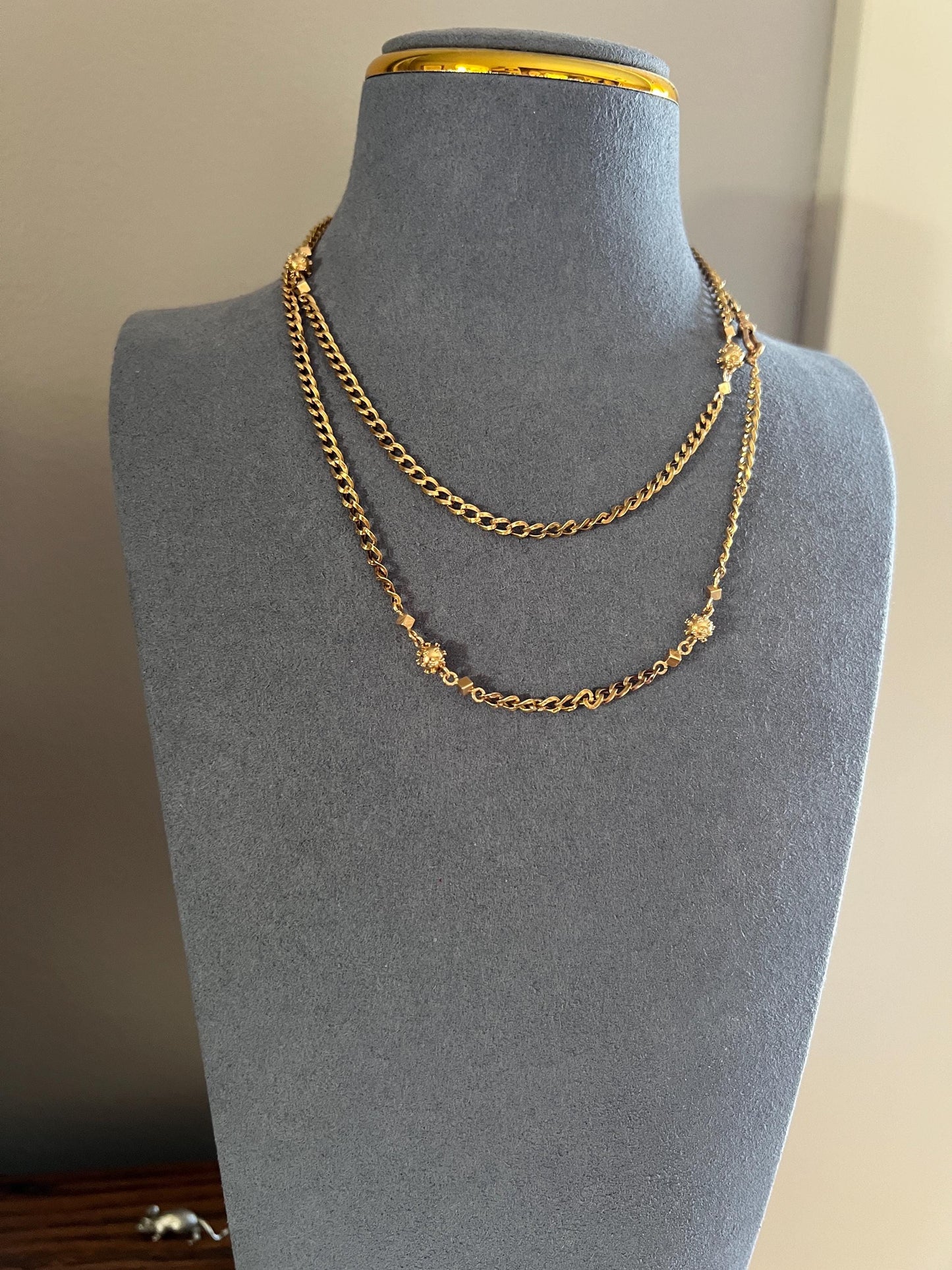 CUBE & Spiked Ball French Early VICTORIAN 18k Gold 10.9g Extra Long Guard Cable Link 30" Muff Chain Necklace Pendant Holder Geometric Glow