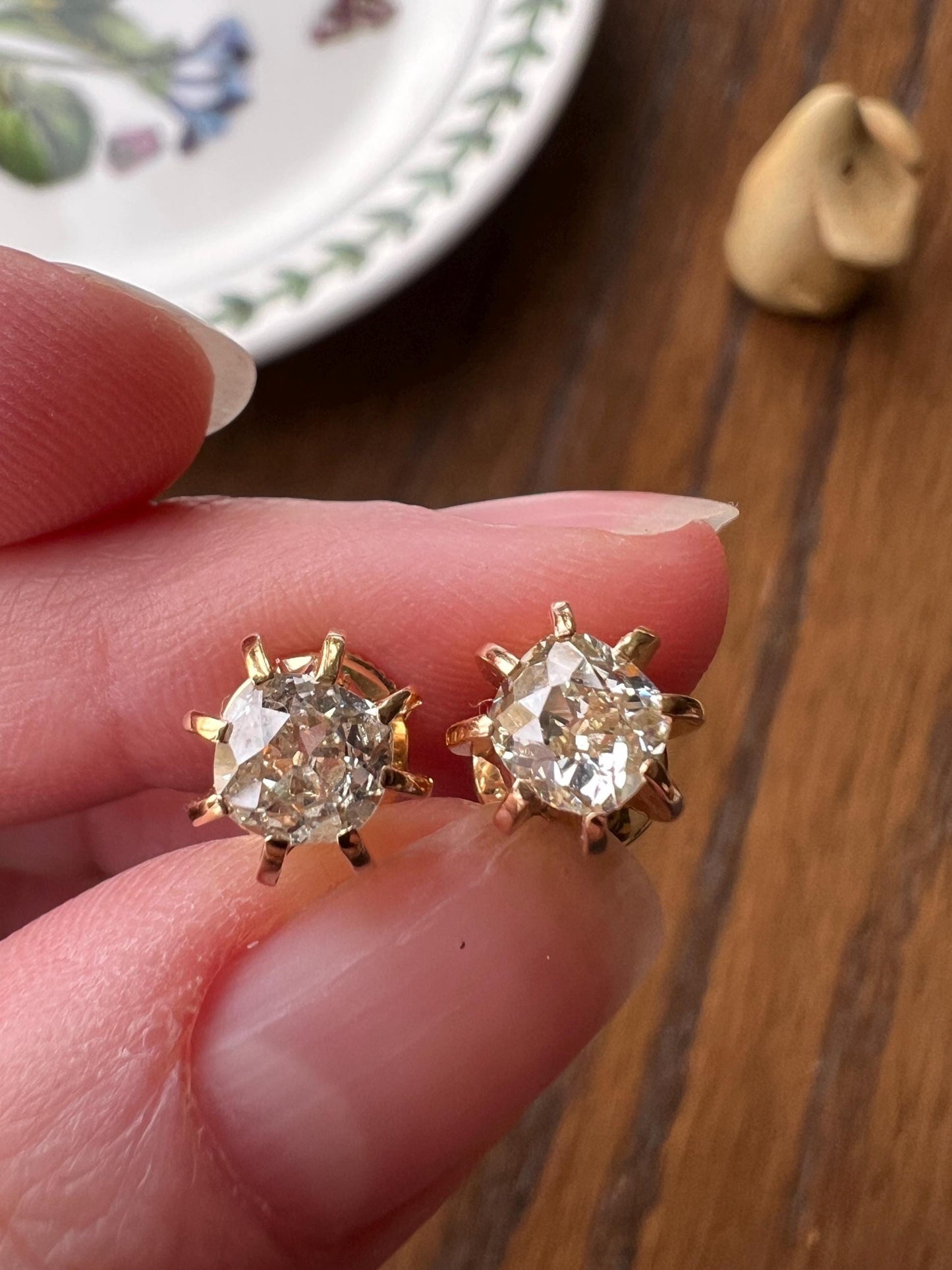 Antique Eye Clean One Carat Tdw Cushion Old Mine Cut DIAMOND Prong Stud Earrings French 18k Gold Romantic Gift 1Ct Earstack Belle Epoque OMC