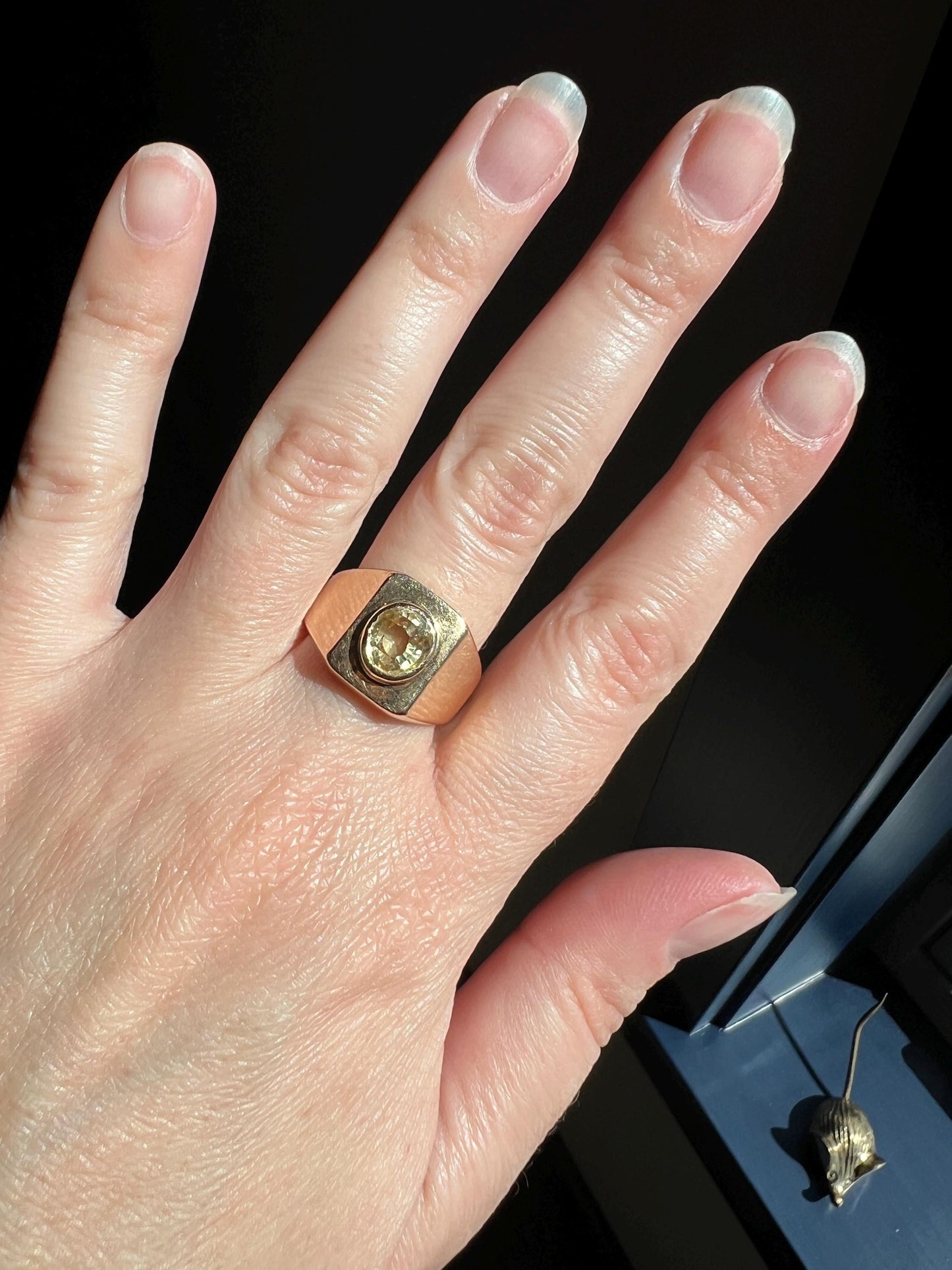 Chunky YELLOW SAPPHIRE French Vintage Art Deco Pale Canary Oval 18k Gold Ring CHUNKY Wide Band Signet Unisex Man or Stacker Rectangle Band