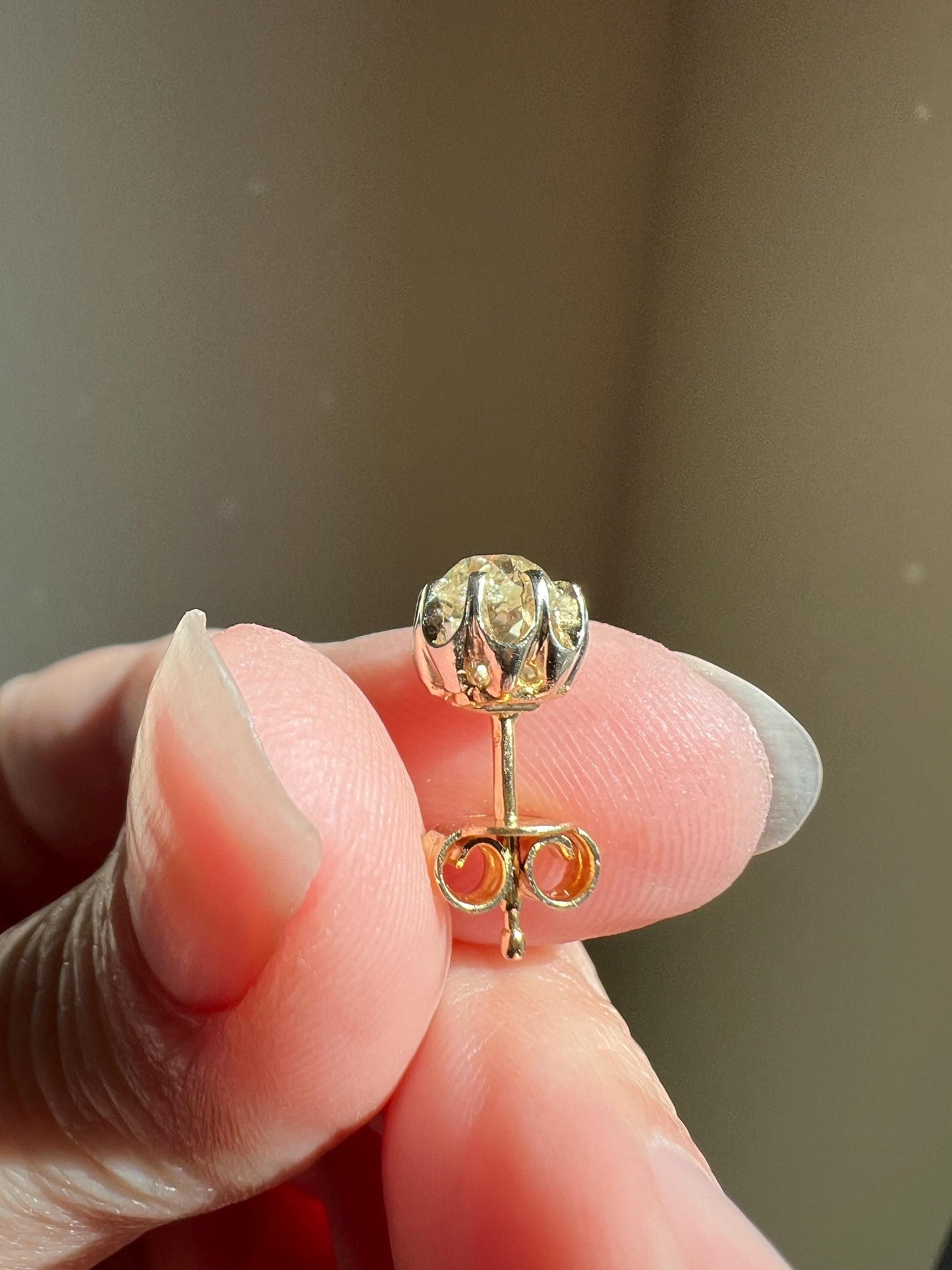 Single Antique .6 Carat Eye Clean Pale Yellow Old Mine Cut DIAMOND Prong Set Stud Earring French 18k Gold Gift Earstack Belle Epoque OMC