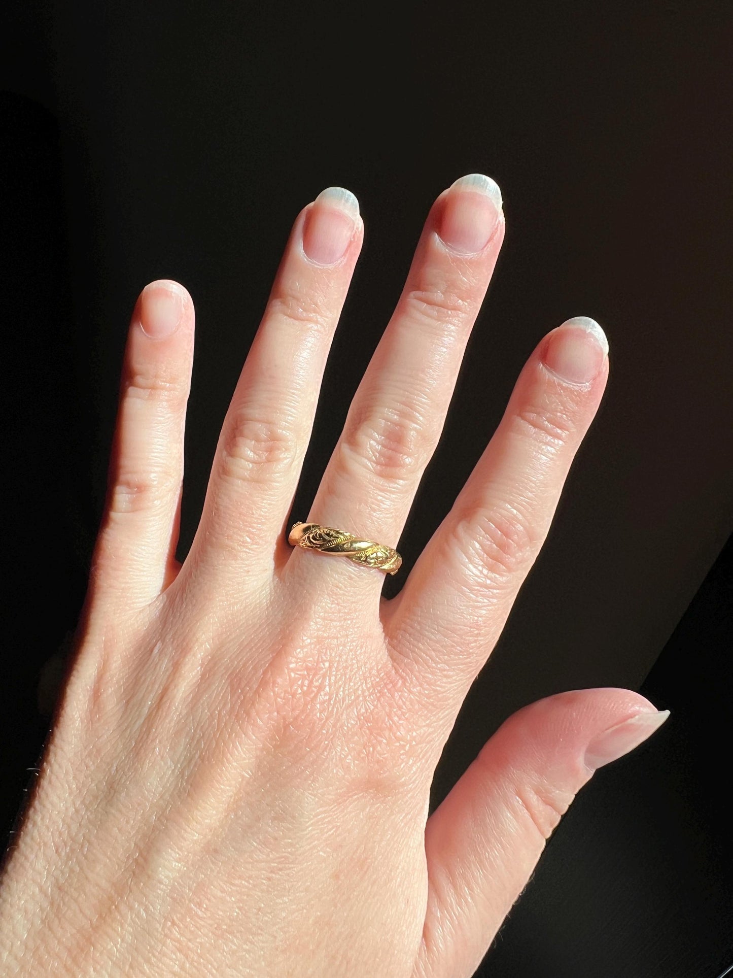 FLORAL Embossed Angled Scrolled Victorian French ANTIQUE Hallmark Wedding Band 18k Gold Solid Eternity Ring Engraved Stacker Love Gift