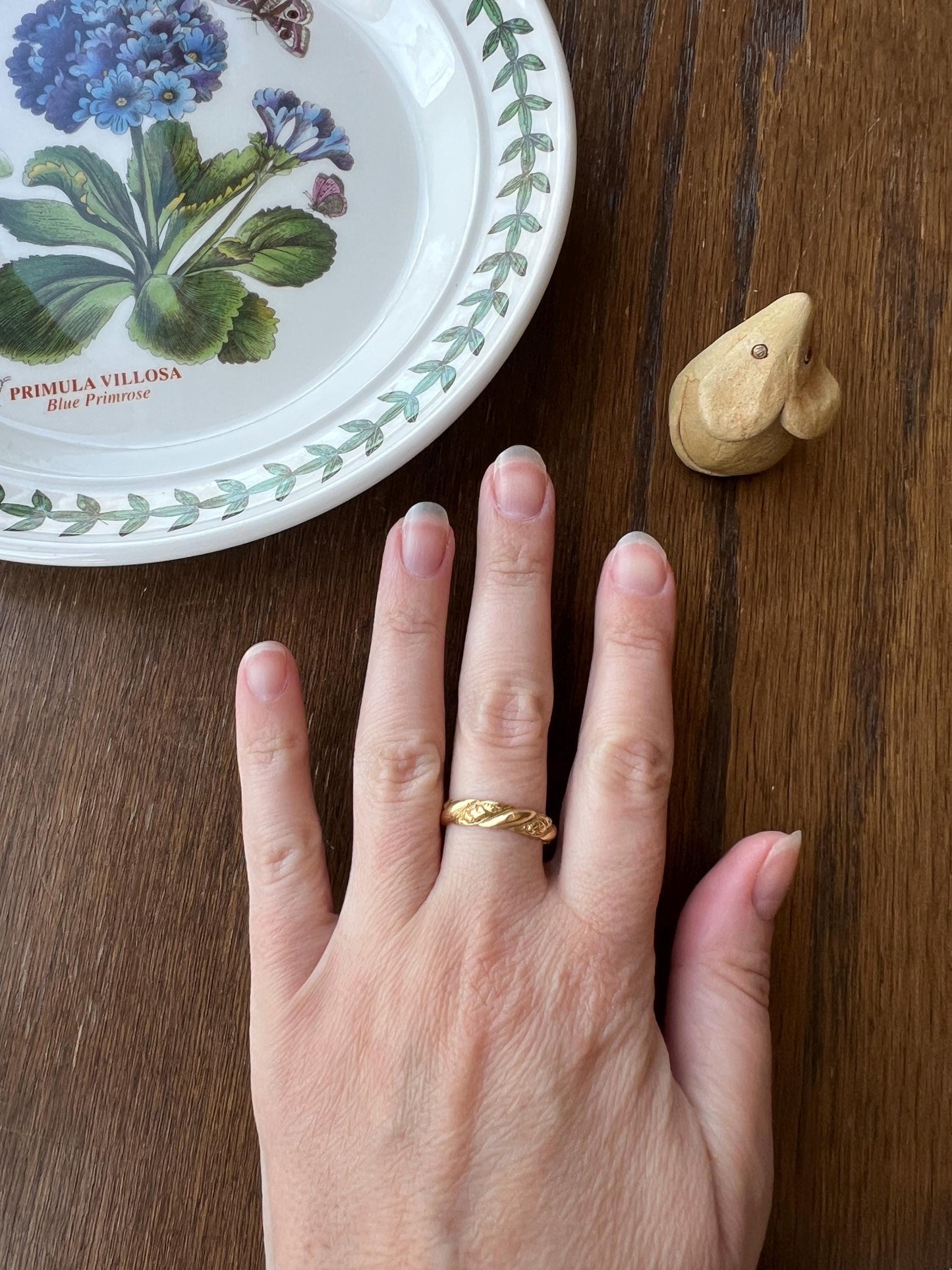 FLORAL Embossed Angled Scrolled Victorian French ANTIQUE Hallmark Wedding Band 18k Gold Solid Eternity Ring Engraved Stacker Love Gift