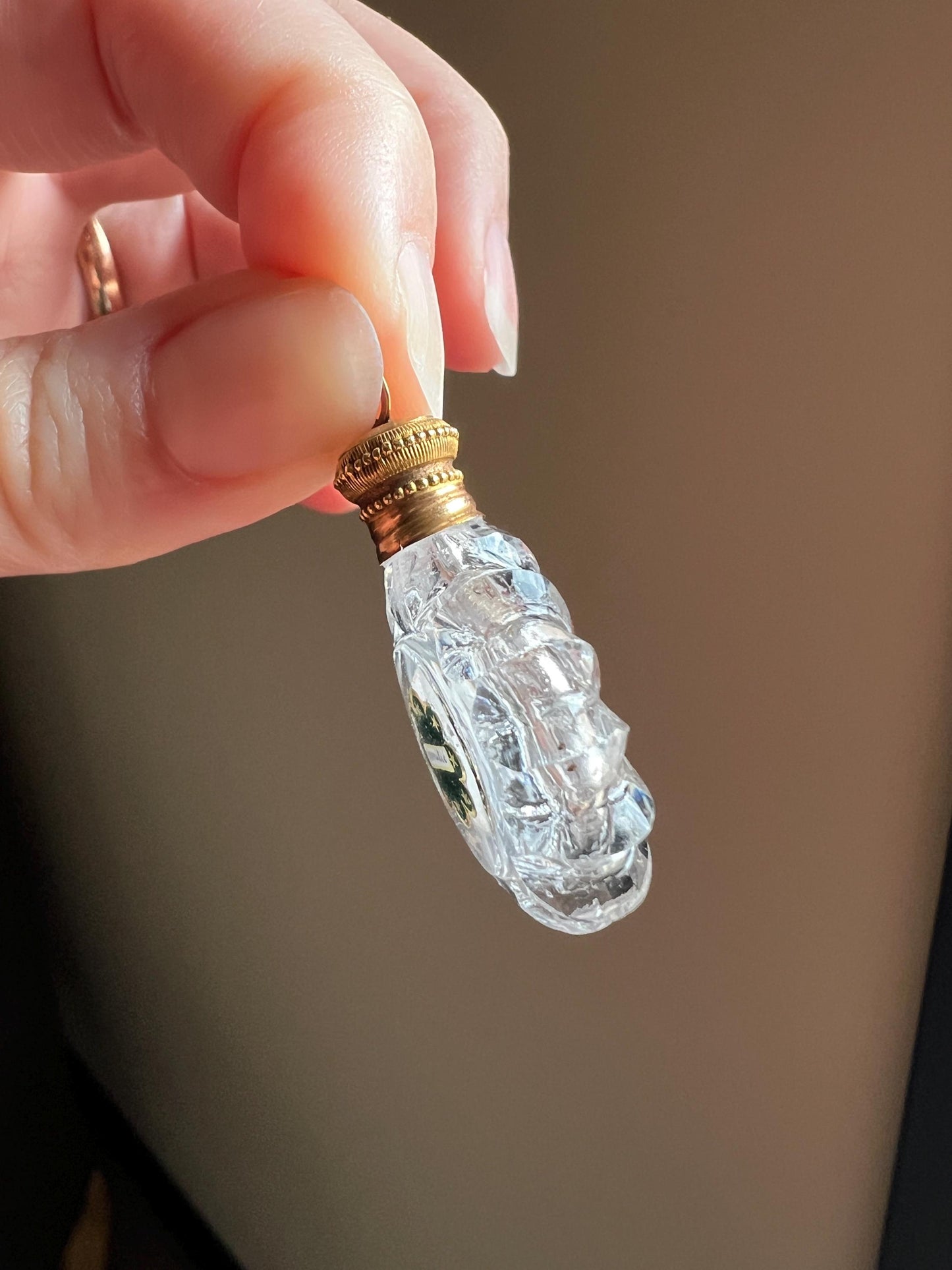 AMITIE Friendship Antique GEORGIAN Era 18k Gold Glass Perfume PENDANT French Chatelaine Vinaigrette Scent Bottle Green Ornate Shaker Locket