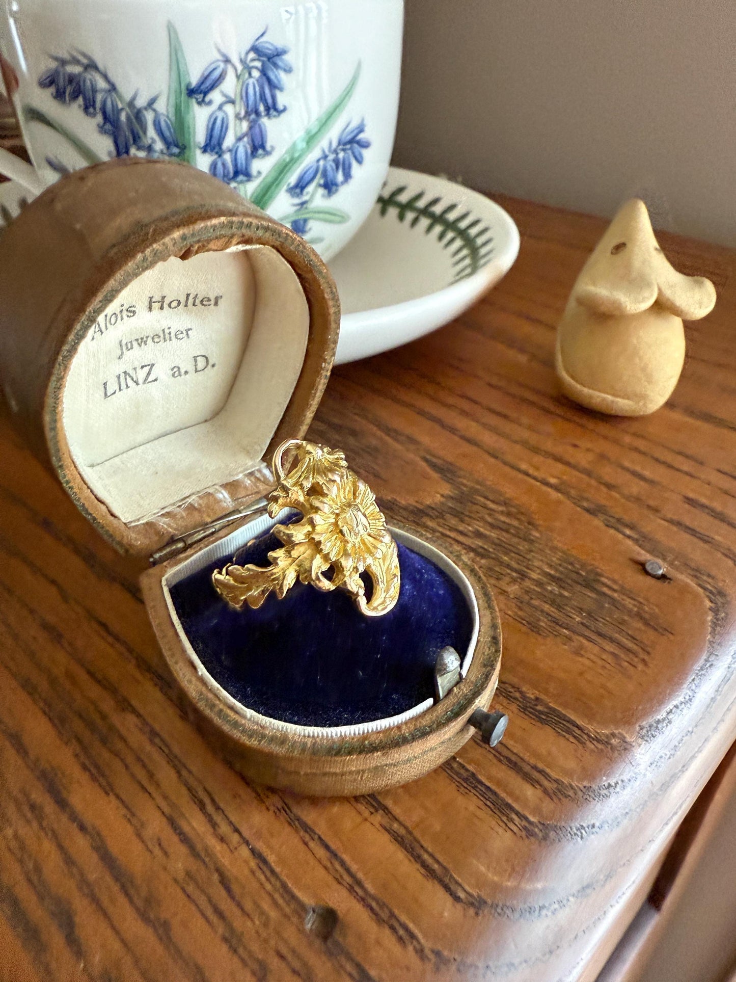 DAISY Large Scale ANTIQUE Figural Double Flower FRENCH Floral Ring 18k Gold Belle Epoque Romantic Gift Antique Art Nouveau Unique 3D