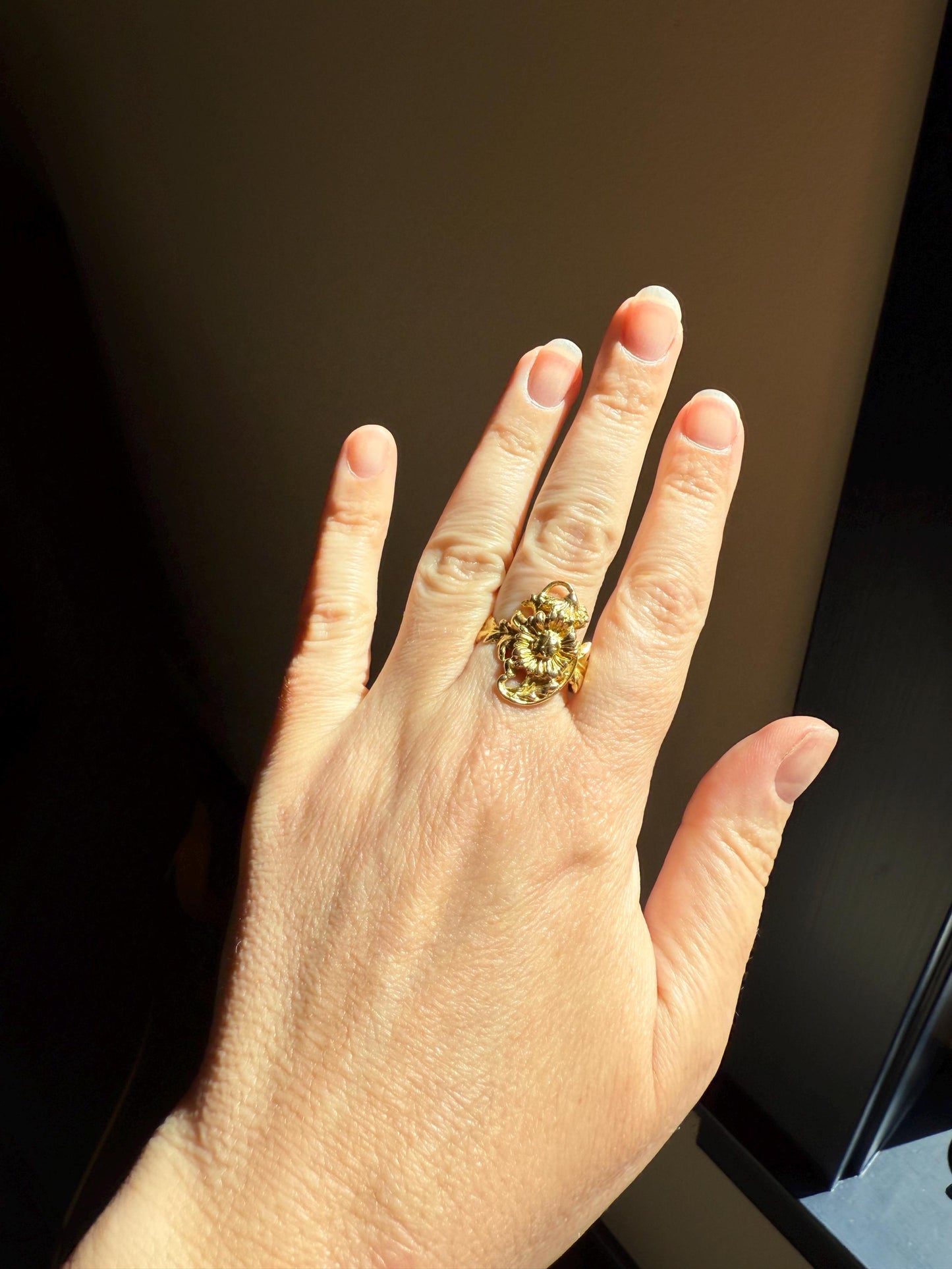 DAISY Large Scale ANTIQUE Figural Double Flower FRENCH Floral Ring 18k Gold Belle Epoque Romantic Gift Antique Art Nouveau Unique 3D