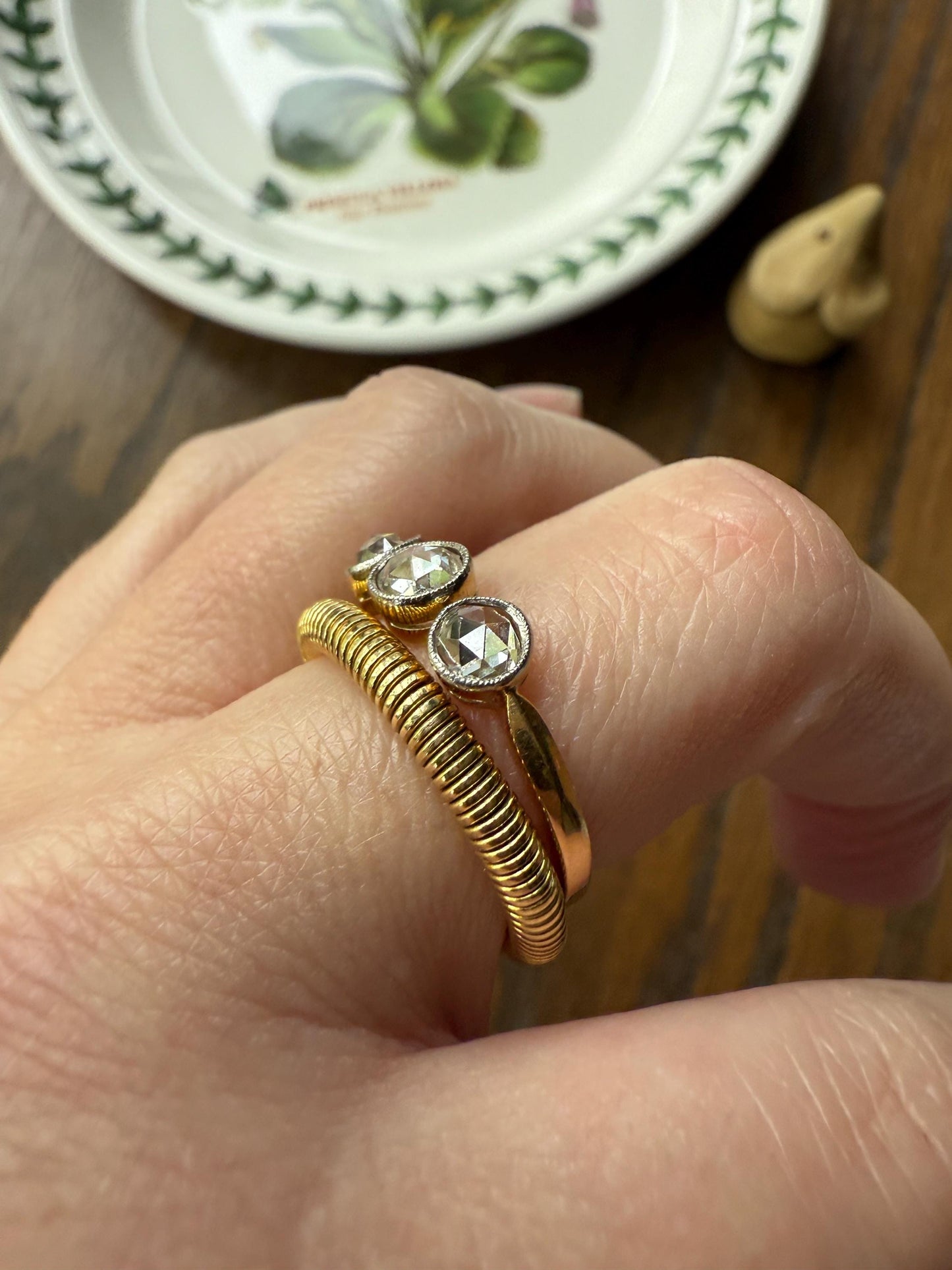 Coiled "Spring" DONUT Band 5.2g 18k Gold Vintage Textured Stacker Wedding Eternity Ring Chunky Round Tube Lined Ribbed Minimalist Retro