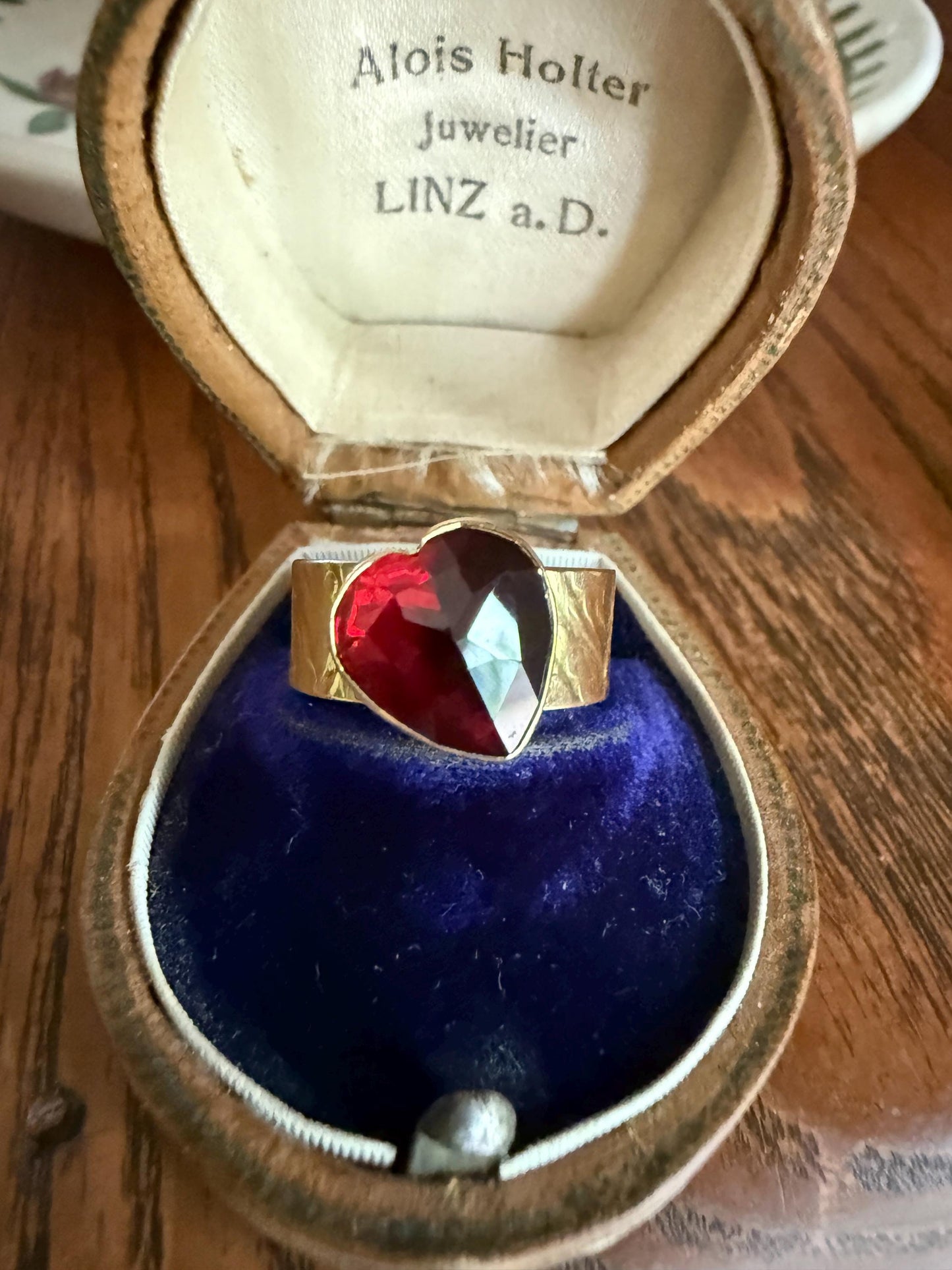 HEART Vintage Perpignan GARNET 7mm Wide Cigar Band Ring Figural Stacker Crimson Glowing Red Angled Textured Romantic Gift