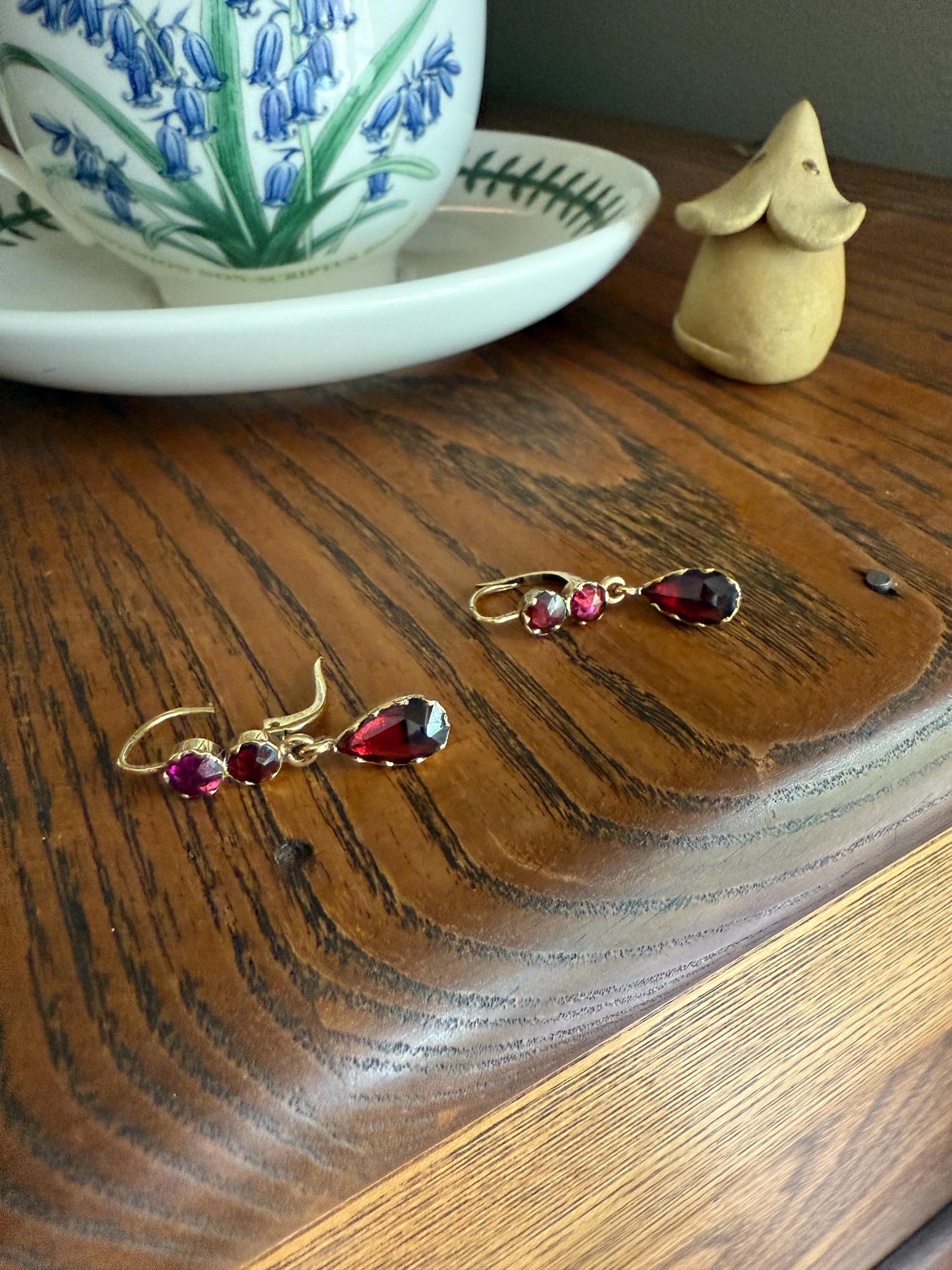 Teardrop DANGLES Antique PERPIGNAN GARNET Earrings 18k Gold Bezel Set Three Stone French Dormouse Rose Cut Closed Back Almandine Glowing