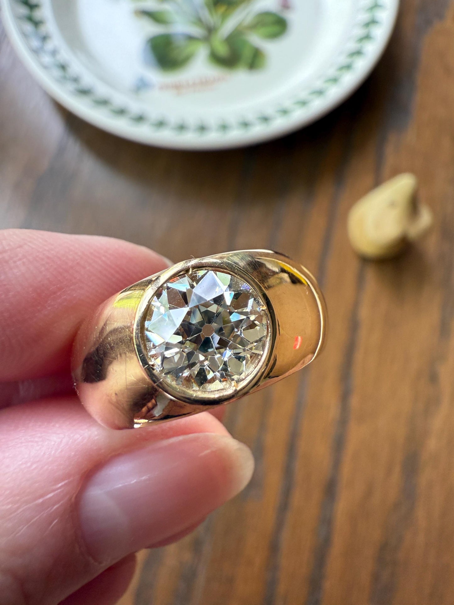 Eye Clean 2.3 Carat Old Mine Cut DIAMOND Antique Stone 18k Gold Vintage Unisex Gypsy Ring Solitaire Chunky Wide Band Stacker Gift OmC 2.3ctw