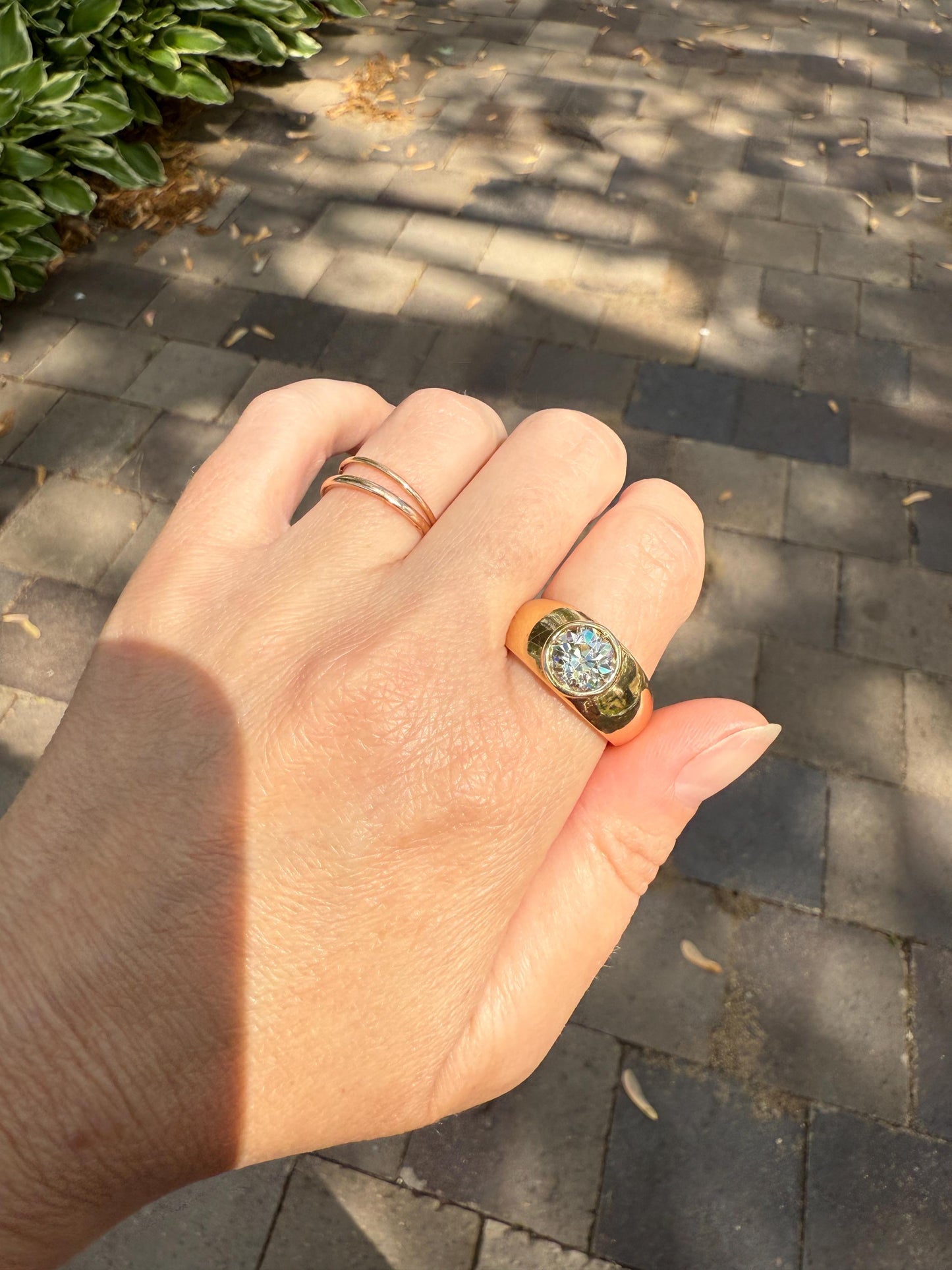 Eye Clean 2.3 Carat Old Mine Cut DIAMOND Antique Stone 18k Gold Vintage Unisex Gypsy Ring Solitaire Chunky Wide Band Stacker Gift OmC 2.3ctw