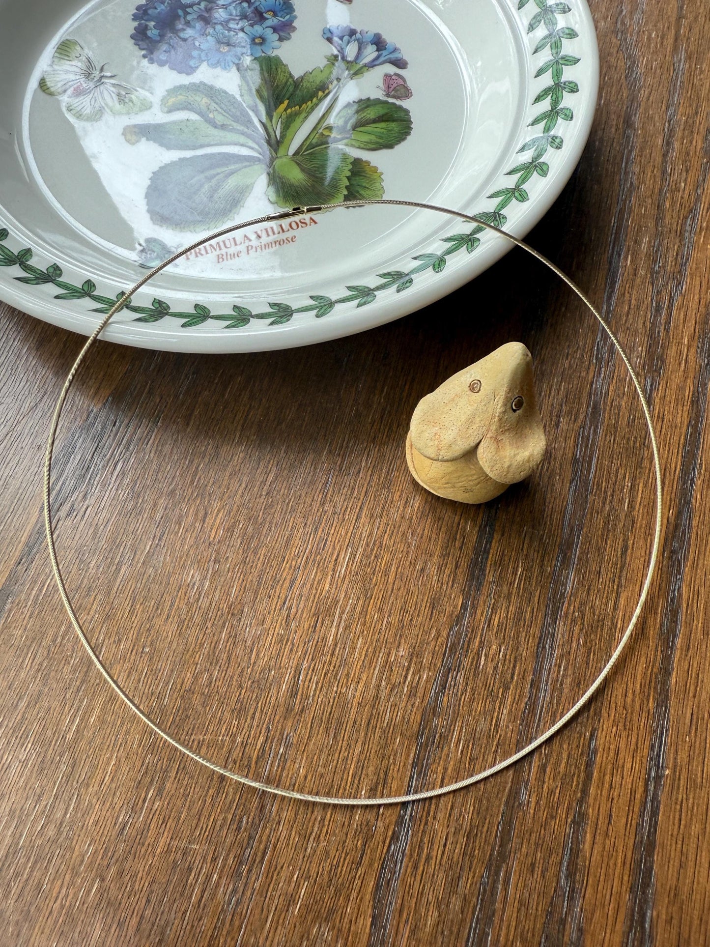 Vintage Minimalist Skinny 14k Gold Wire Chain Necklace Layering Short Choker Collar Linear Hoop Neckmess Neckstack Skinniest