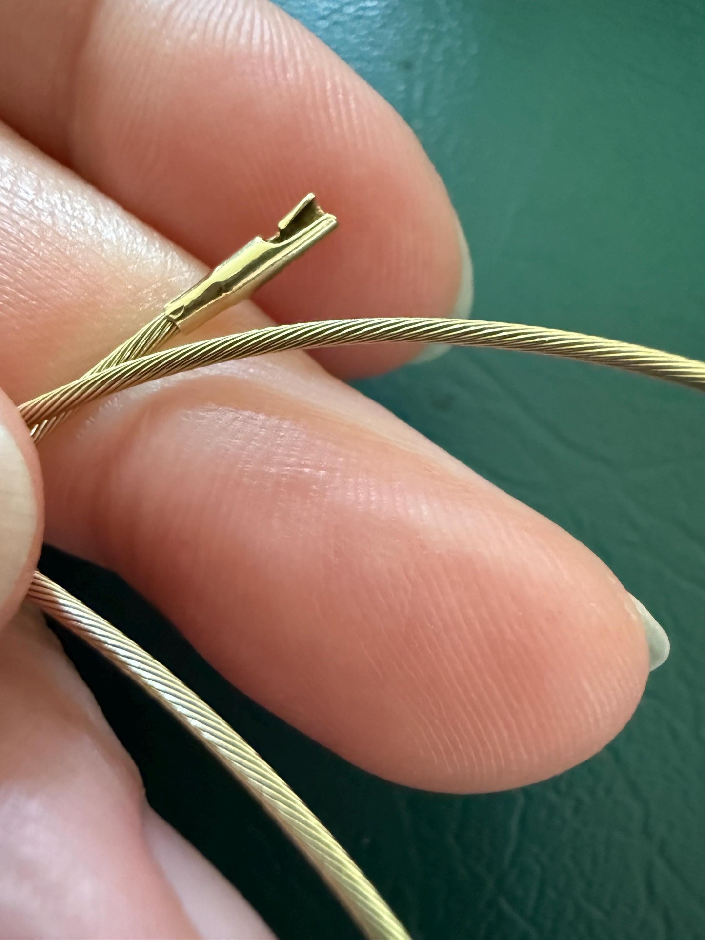 Vintage Minimalist Skinny 14k Gold Wire Chain Necklace Layering Short Choker Collar Linear Hoop Neckmess Neckstack Skinniest