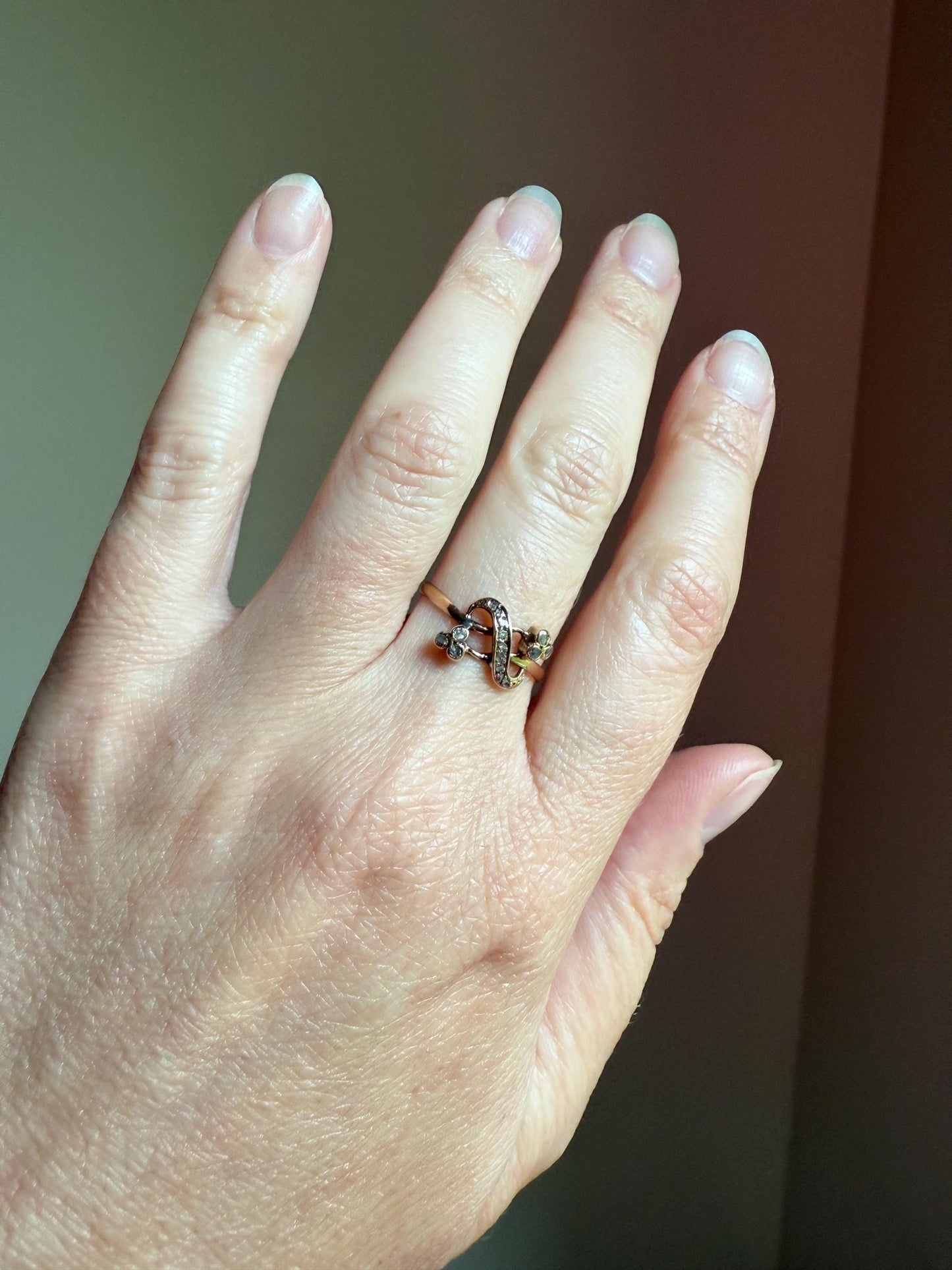 Victorian Swirl Rose Cut Diamond Band Forget Me Not Clover Spanish 18k Gold Ring Dainty Figural Stacker Movement and a Glint of Sparkle Gift