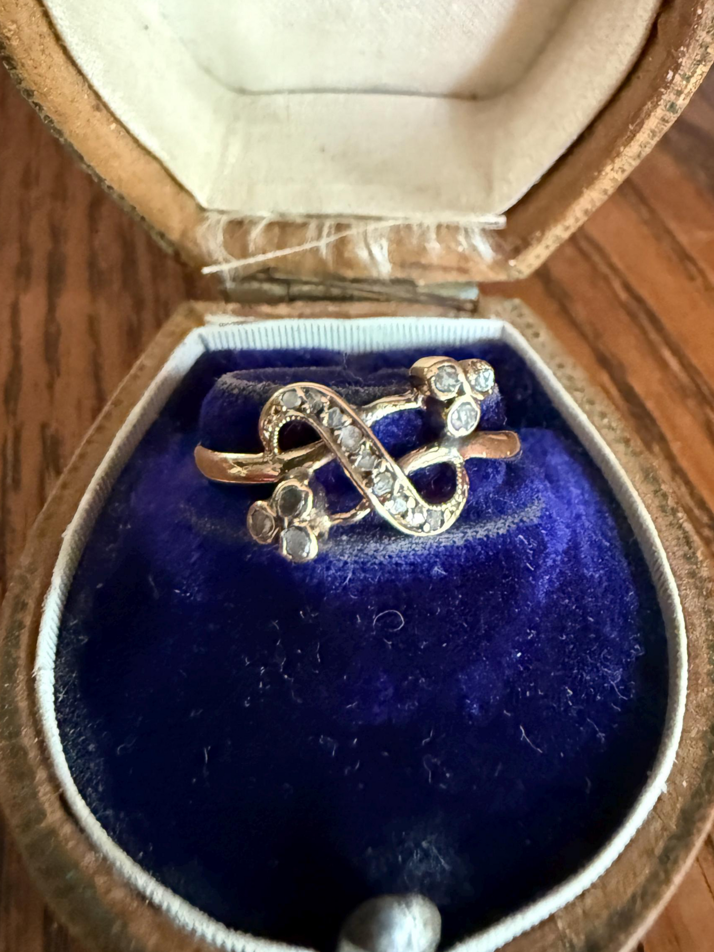 Victorian Swirl Rose Cut Diamond Band Forget Me Not Clover Spanish 18k Gold Ring Dainty Figural Stacker