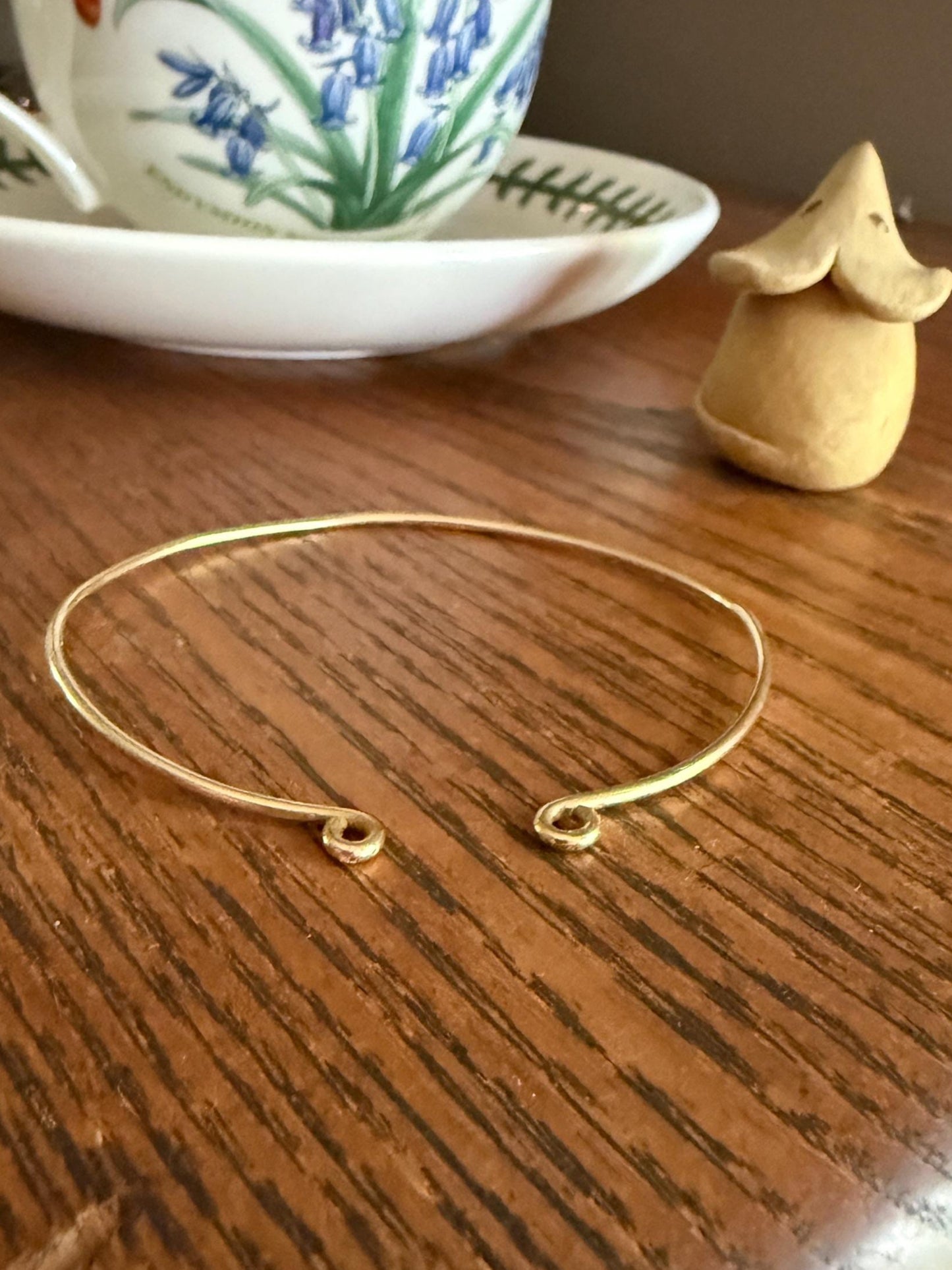 Vintage 14k Gold Wire Solid Tension Cuff Bangle Adjustable Arm Bicep Wrist Bracelet French Minimalist Wriststack Charm Holder Line Stacker