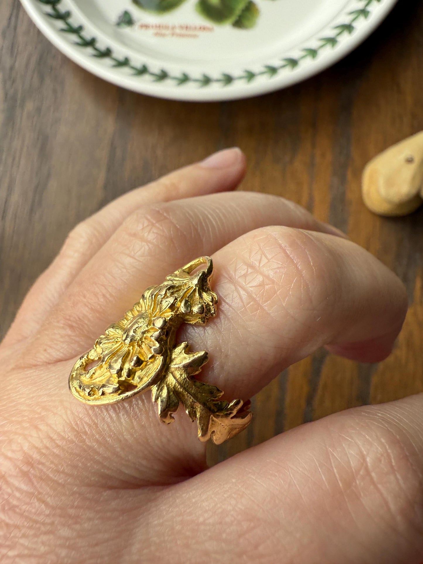 DAISY Large Scale ANTIQUE Figural Double Flower FRENCH Floral Ring 18k Gold Belle Epoque Romantic Gift Antique Art Nouveau Unique 3D