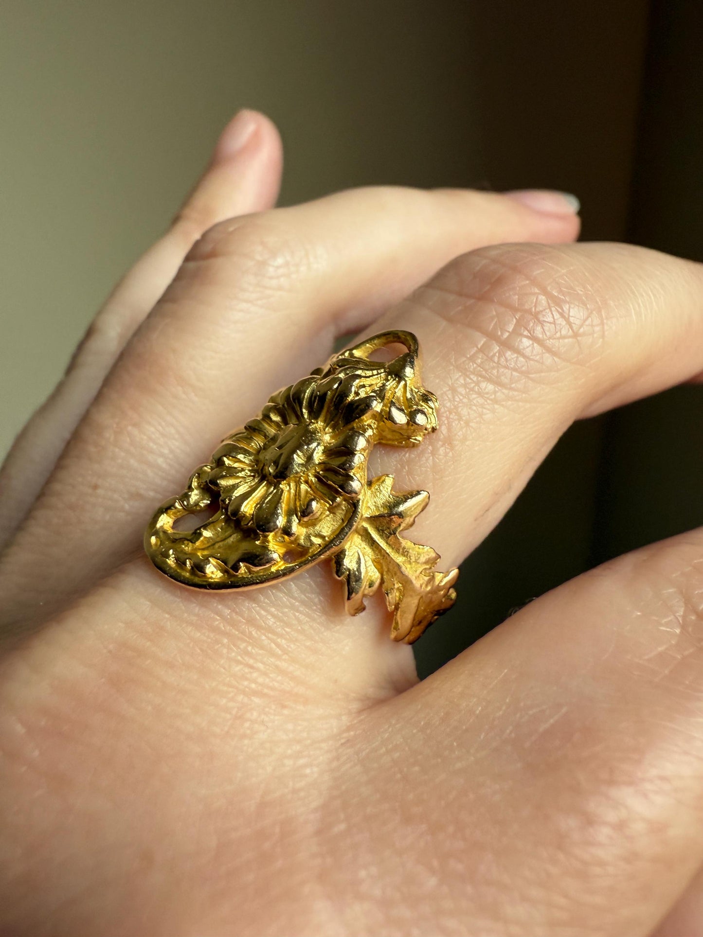 DAISY Large Scale ANTIQUE Figural Double Flower FRENCH Floral Ring 18k Gold Belle Epoque Romantic Gift Antique Art Nouveau Unique 3D