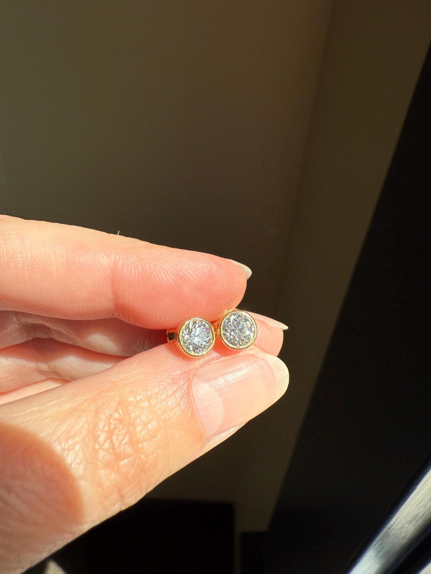 Eye Clean! Bezel Set Old Mine Cut 1 Carat Tdw DIAMOND Stud Earrings 18k GOLD Fiery Antique Stones Bridal Something Old Minimalist 1ctw OMC