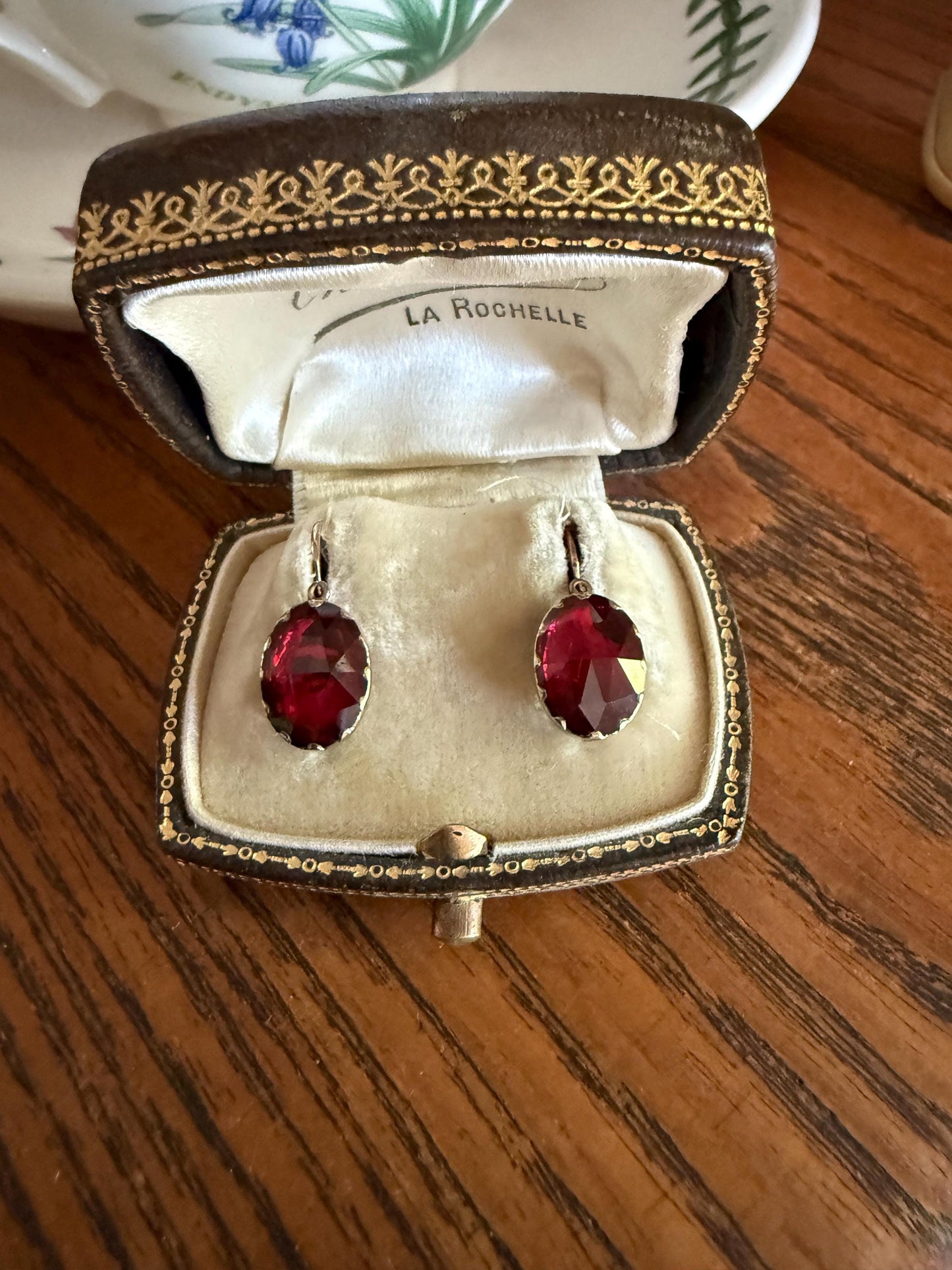 Dormeuse Antique PERPIGNAN GARNET Earrings 18k Gold Rose Cut Original Victorian Closed Back Almandine Glowing Crimson Berry Pinkish Red
