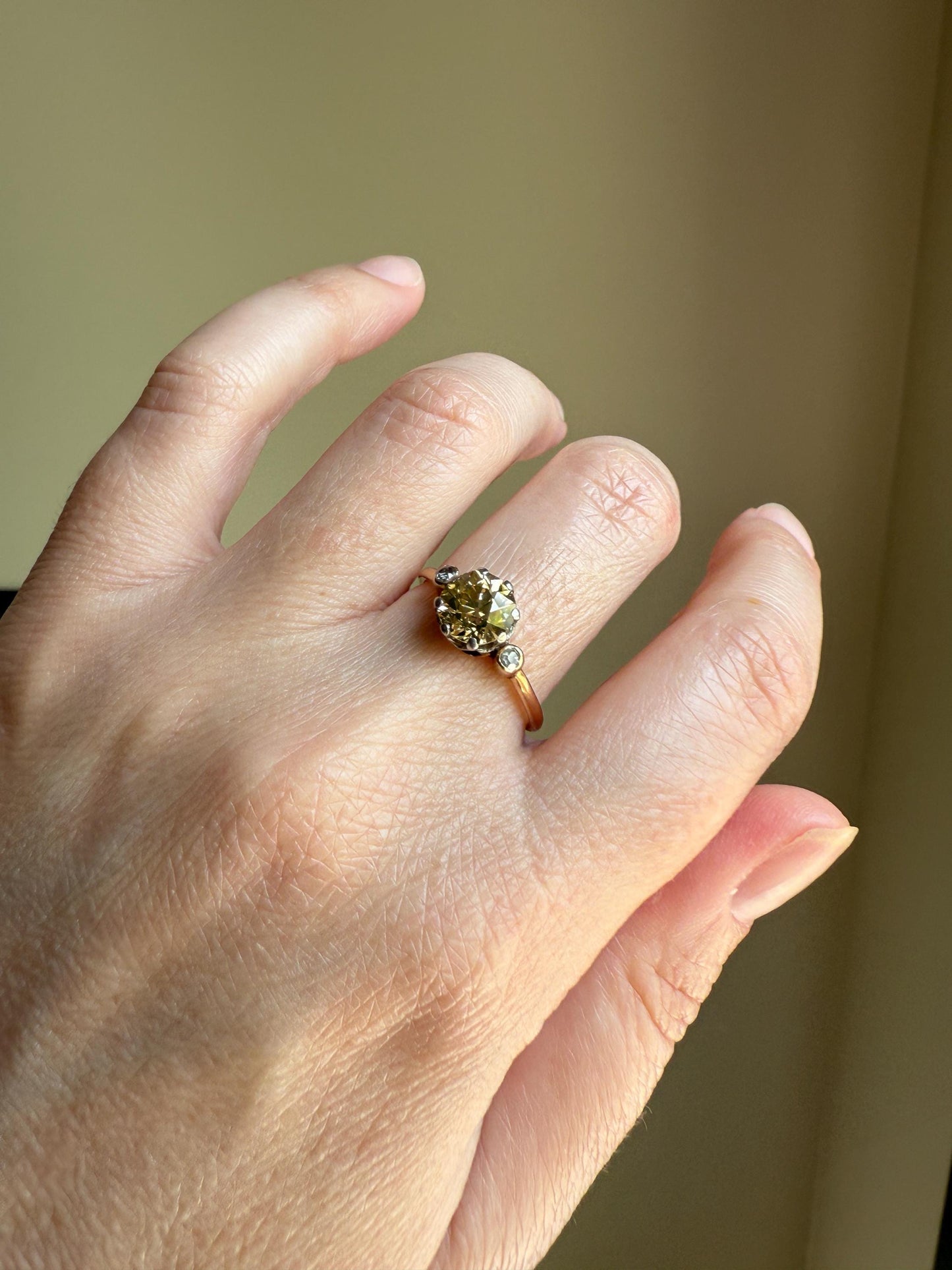 Antique Eye Clean Color Change 1.5 Carat Tdw Antique Fancy Champagne Green Yellow Old Mine Cut DIAMOND Solitaire Ring Three Stone 18k Gold