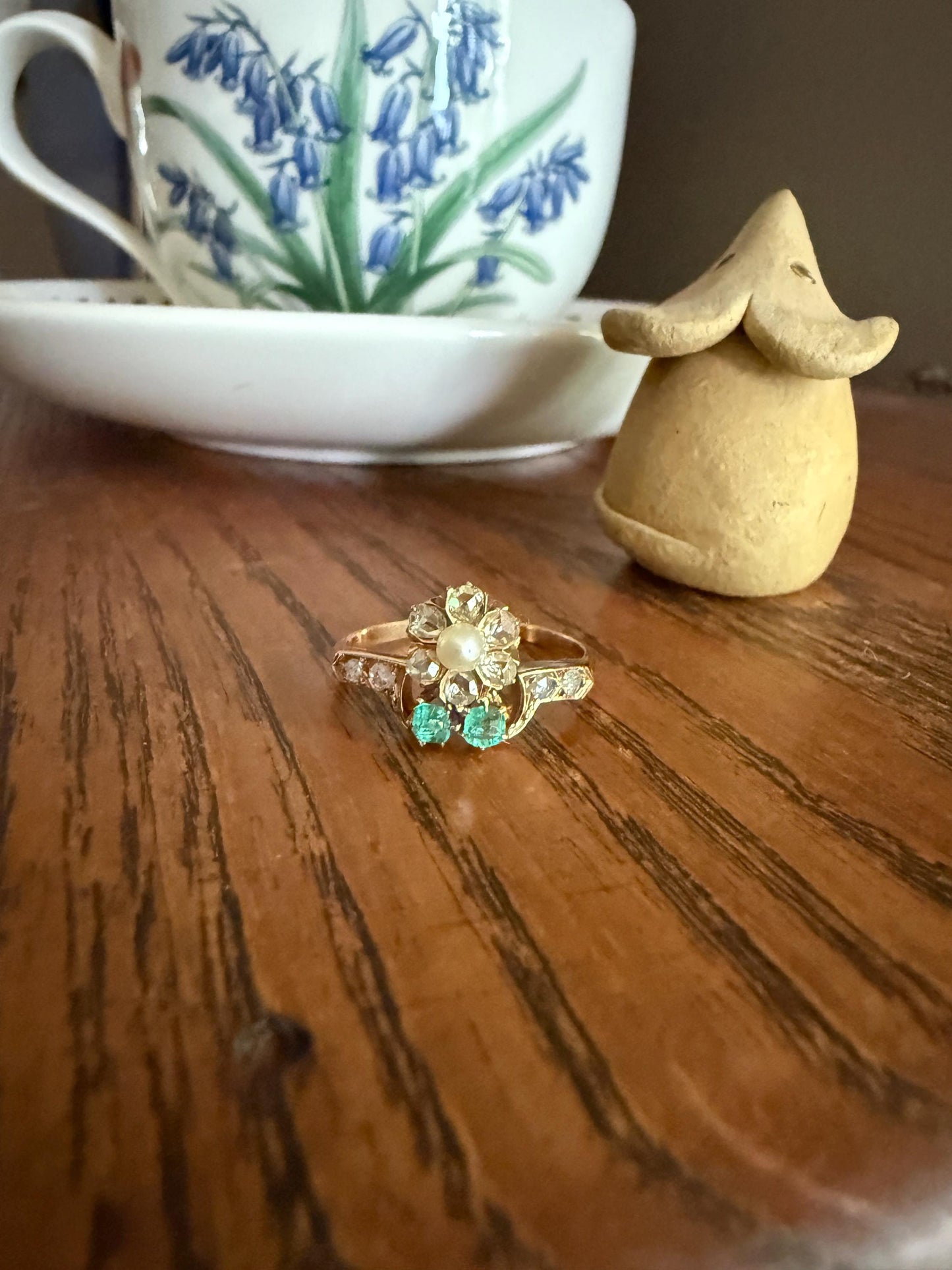 FLORAL Unique Emerald Rose Cut DIAMOND Pearl Figural Ring French Antique 18k Gold Victorian Stacker Green Sparkle Halo Flower Belle Epoque