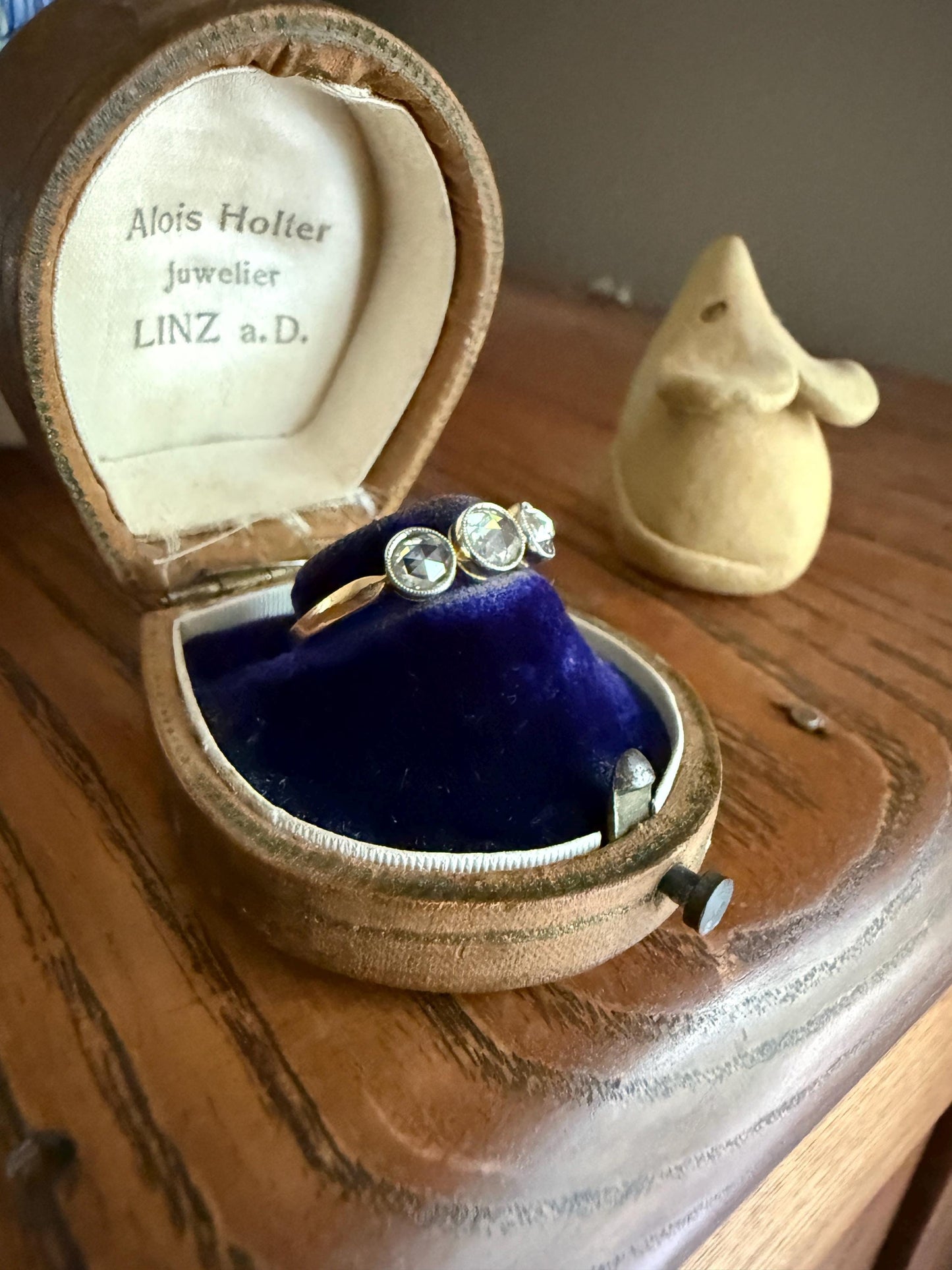 Antique Eye Clean Rose Cut DIAMOND Three Stone Ring Stackable Band Open Back Sparkle 18k Gold Bezel Set Fiery Romantic Gift Edwardian