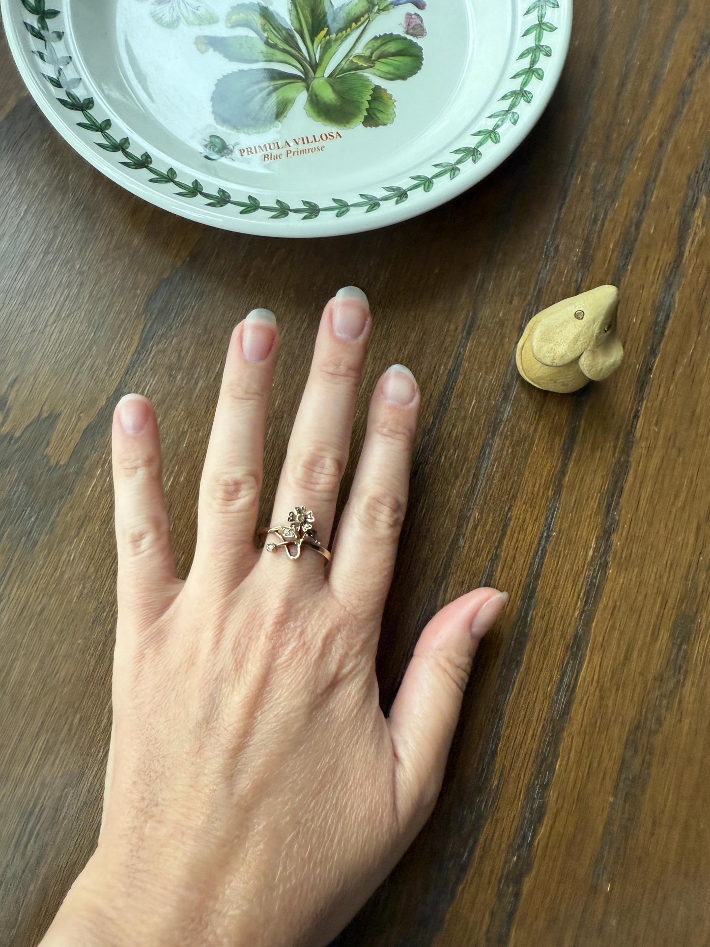The Antique 25 Year Anniversary Ring DATED 1911 FLOWER Daisy Forget Me Not Rose Cut DIAMOND Petals Leaves Figural Jugenstil Art Nouveau Gift