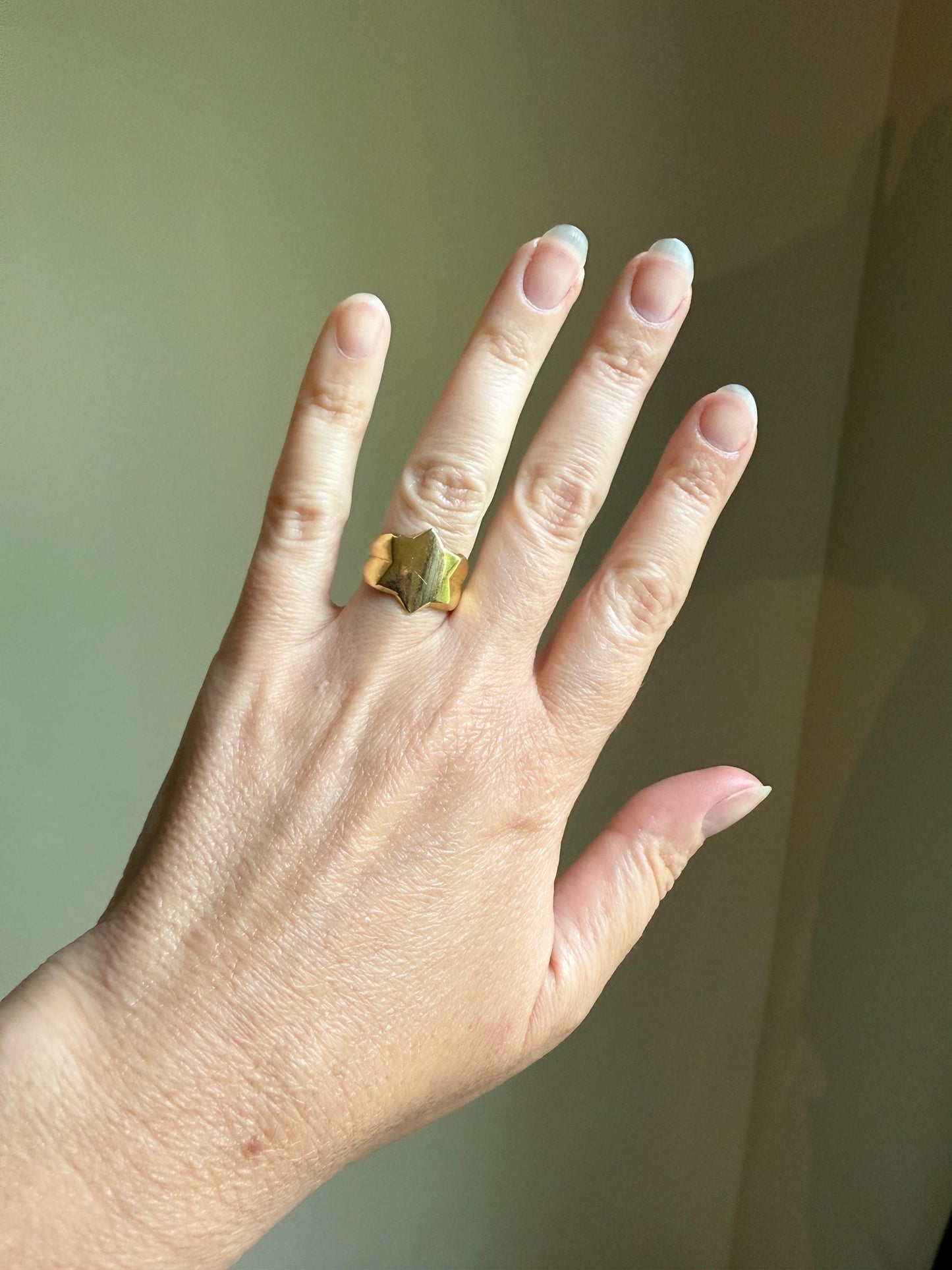 STAR Figural Signet 6.2g 18k Gold Ready to Engrave! Chunky Celestial Rad Pinky Ring Ringstack Shape Unique Gift