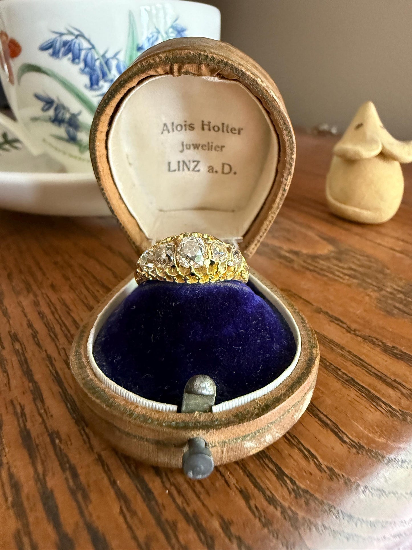 Most Ornate Victorian Antique Chunky Five Stone 1.8 Carat Old Mine Cut Diamond Band 18k Gold Ring Stacker Crown Prongs Scrolled 1.8Tcw OMC