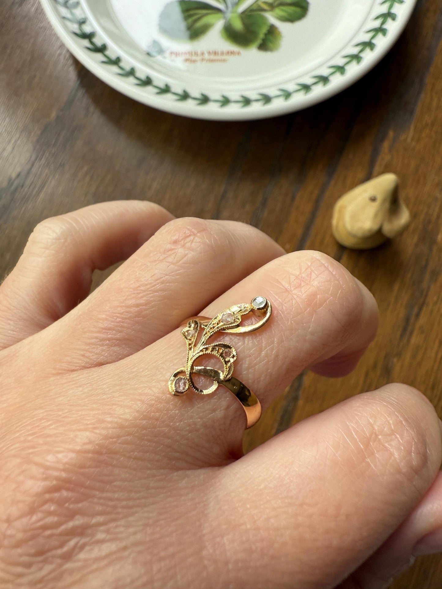Swirled Ornate Art Nouveau Rose Cut DIAMOND Antique Ring 18k Gold Victorian Beautiful Movement Romantic Gift