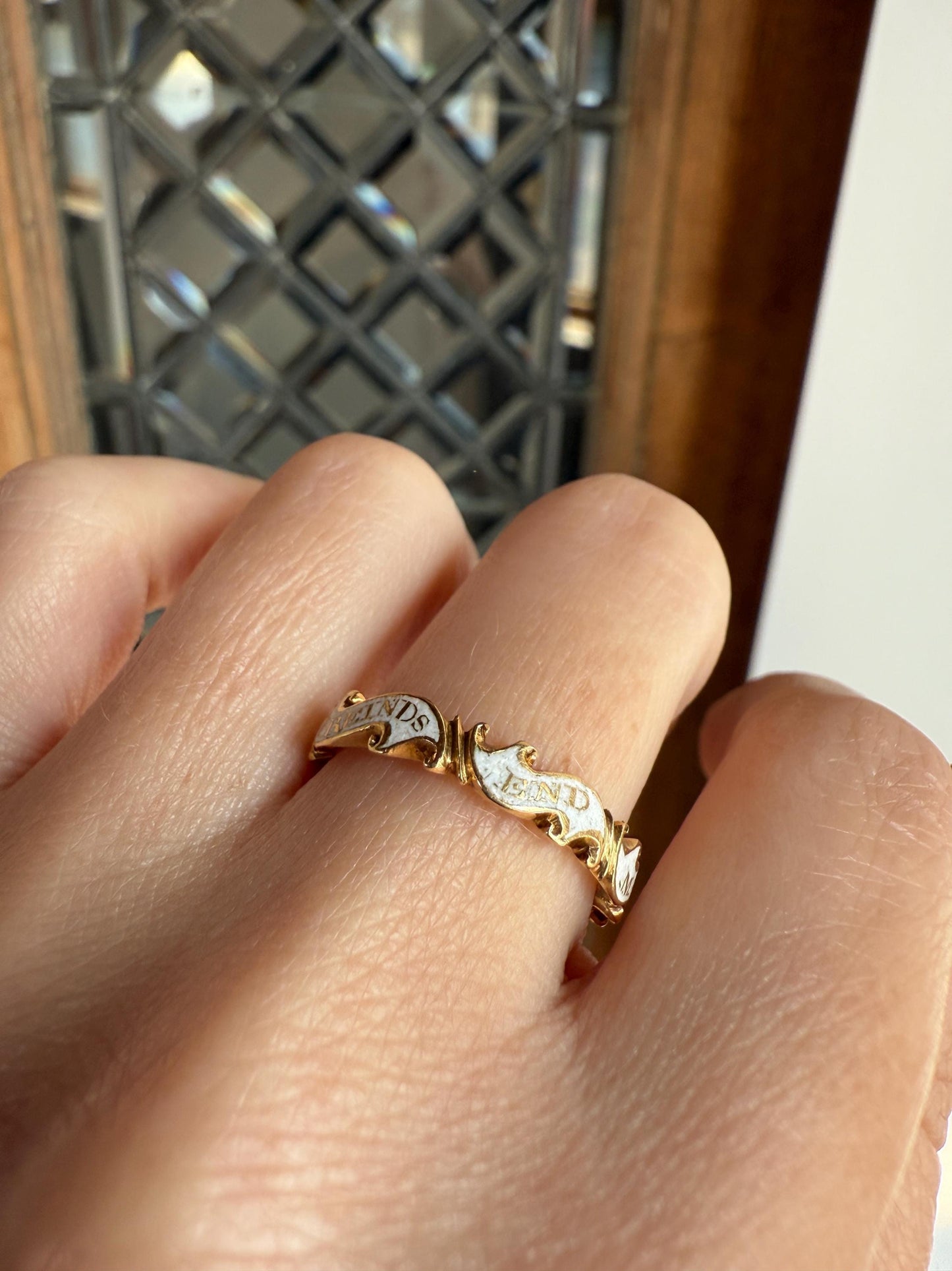 Antique "REMEMBER Your FRIENDS End" GEORGIAN Era White Enamel 18k Gold Swirl Mourning Ring Antique Band Sturdy Comfort Fit Stacker Words