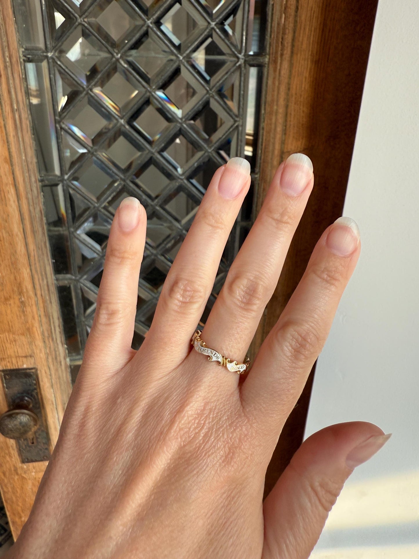 Antique "REMEMBER Your FRIENDS End" GEORGIAN Era White Enamel 18k Gold Swirl Mourning Ring Antique Band Sturdy Comfort Fit Stacker Words