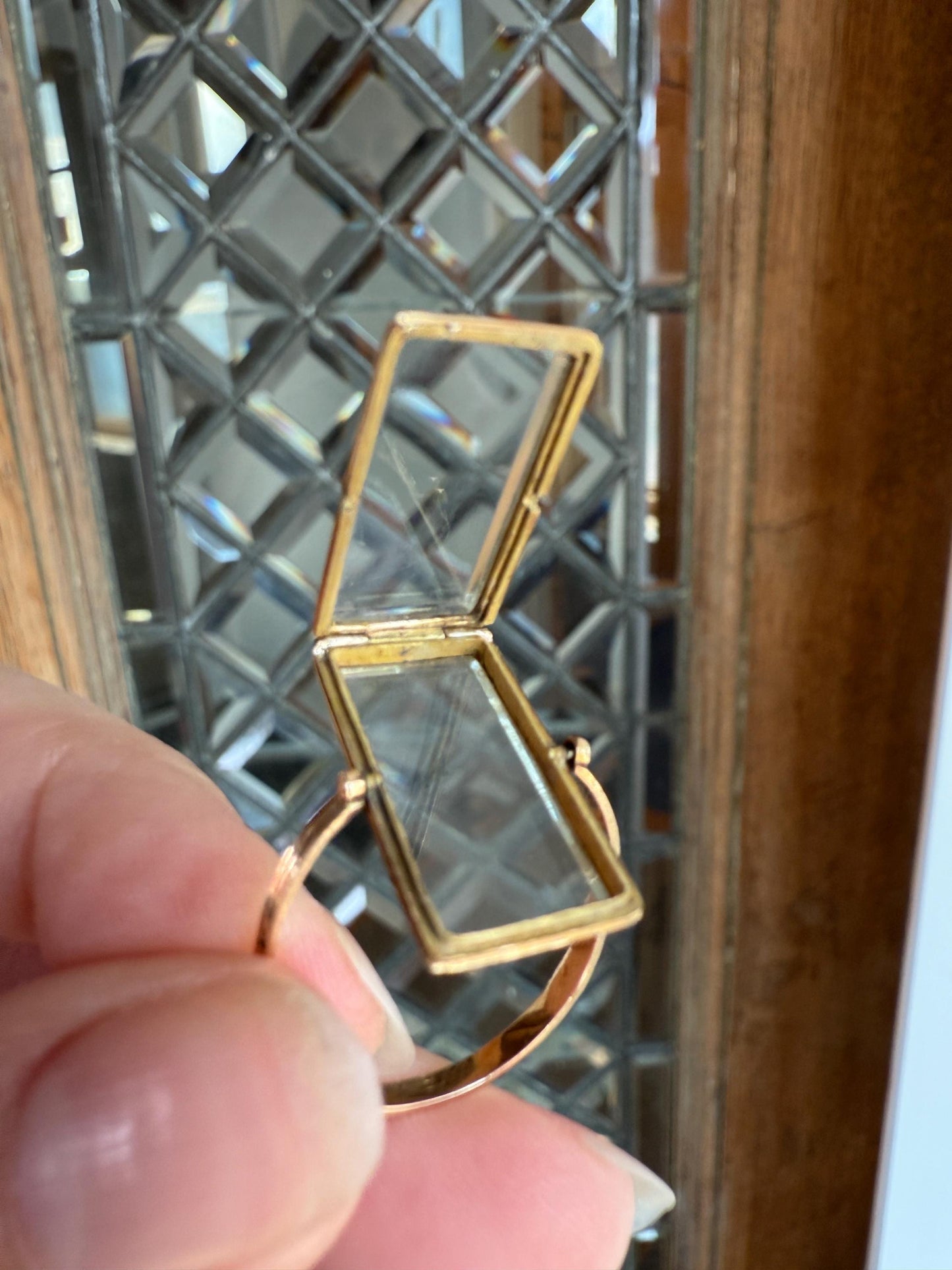 Antique GEORGIAN Era Locket Reversible Panel Swivel Ring 18k Gold Beveled Frame French OPENS Hinged Compartment Band Love Gift Love Token