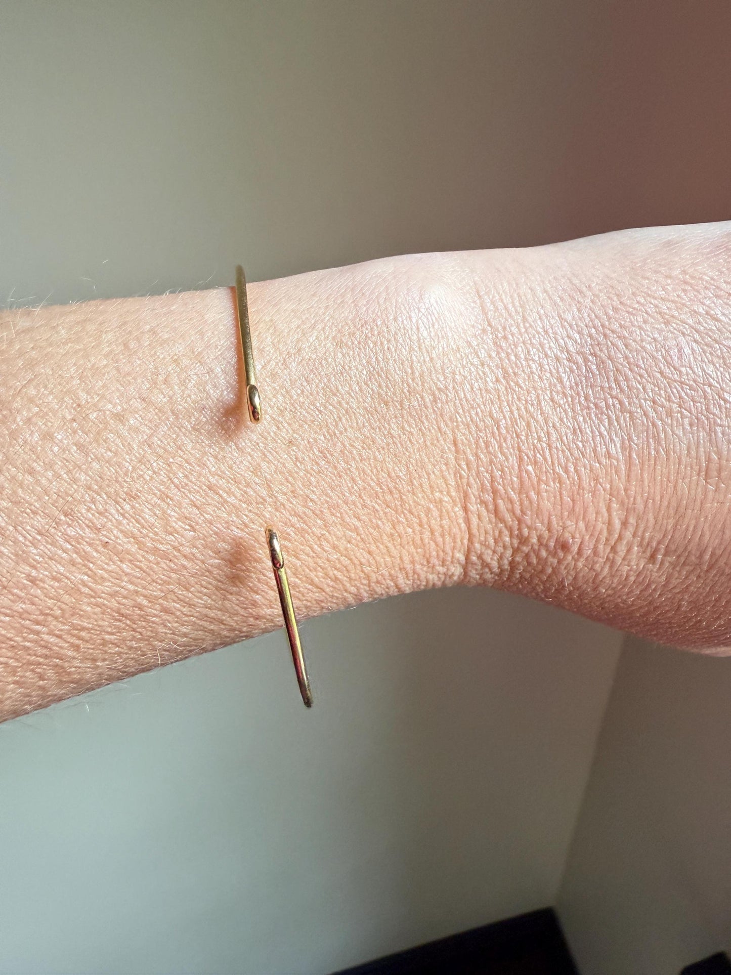 Vintage 14k Gold Wire Solid Tension Cuff Bangle Adjustable Arm Bicep Wrist Bracelet French Minimalist Wriststack Charm Holder Line Stacker