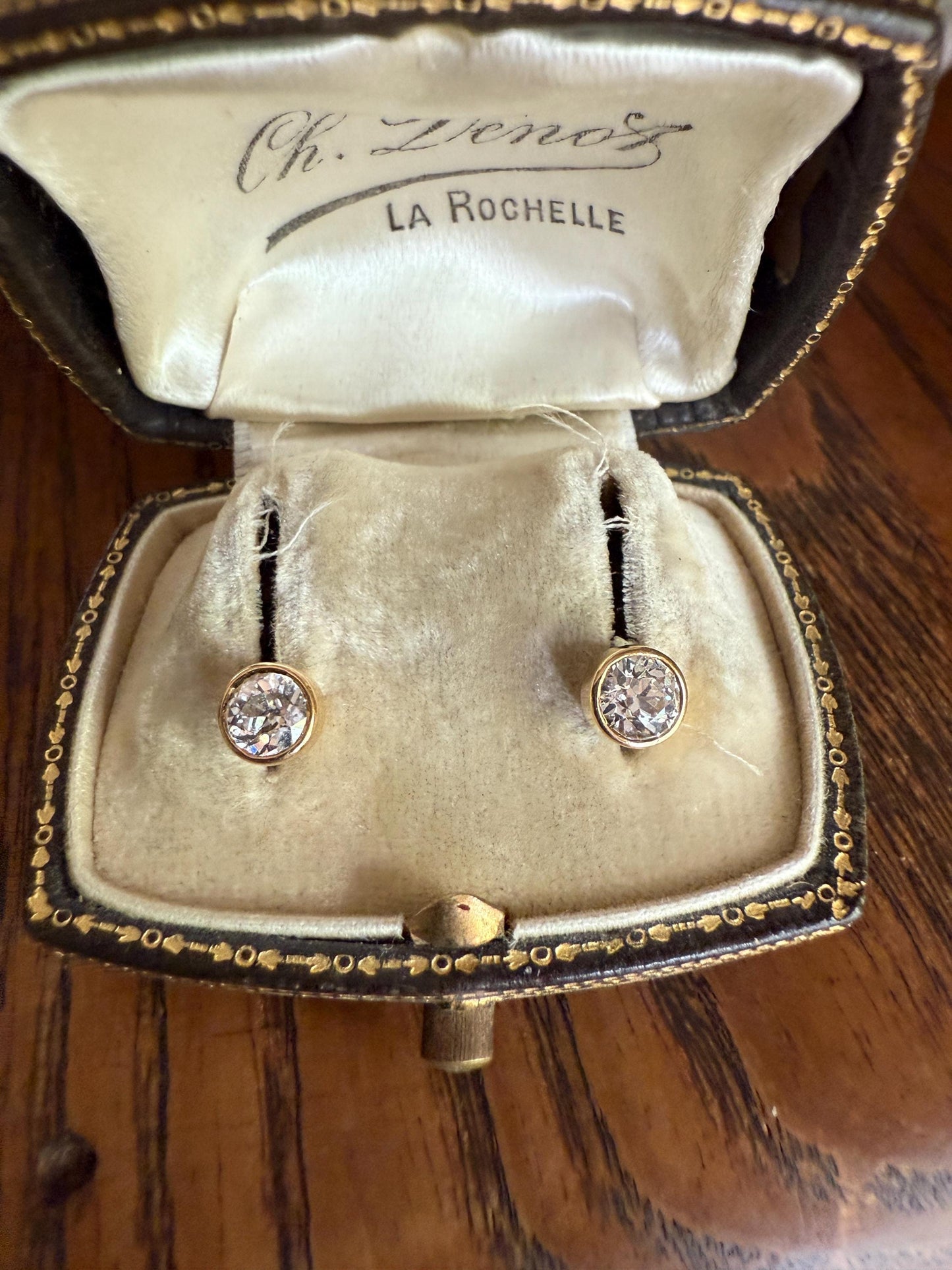 Eye Clean! Bezel Set Old Mine Cut 1 Carat Tdw DIAMOND Stud Earrings 18k GOLD Fiery Antique Stones Bridal Something Old Minimalist 1ctw OMC