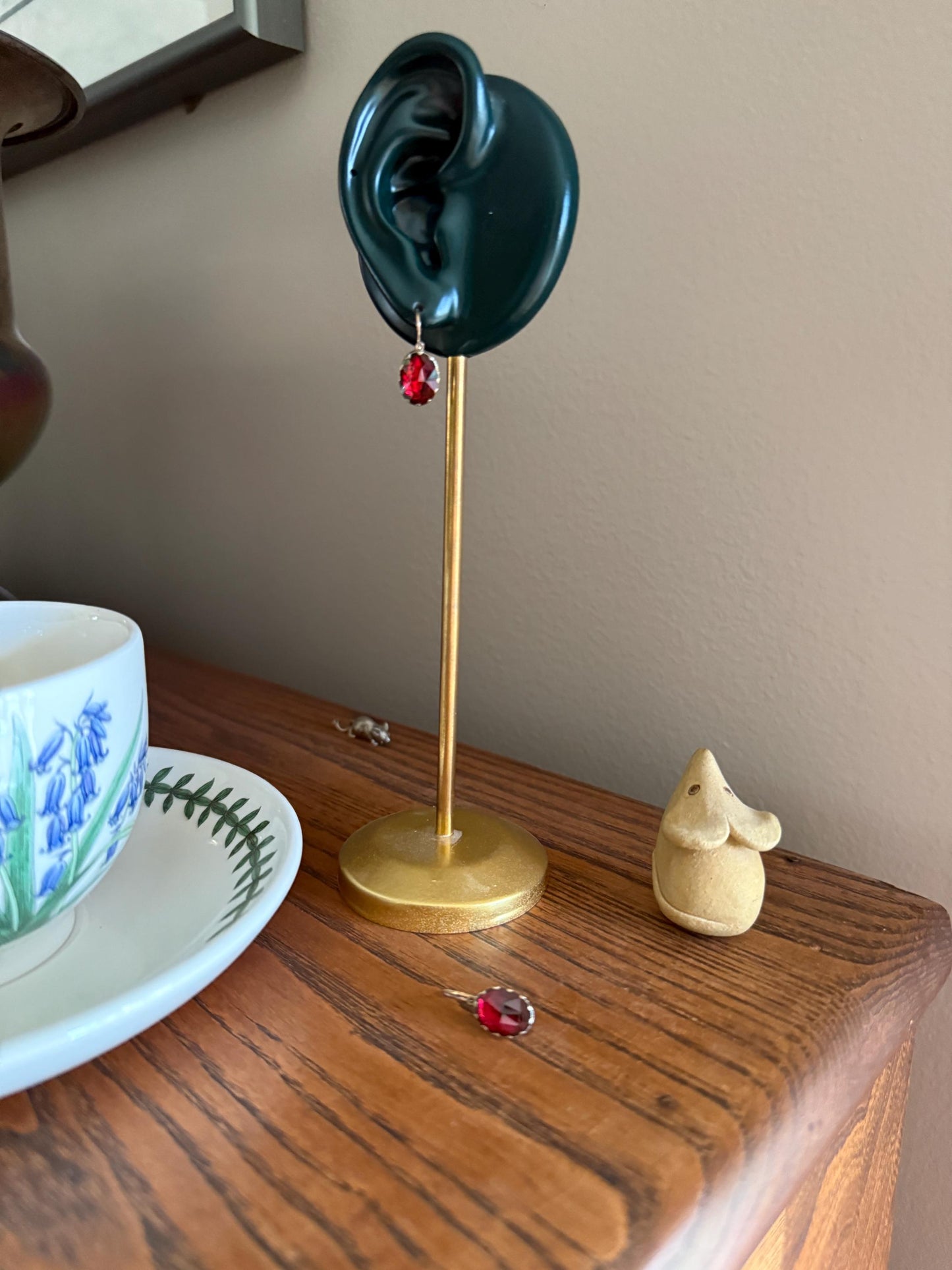 Dormeuse Antique PERPIGNAN GARNET Earrings 18k Gold Rose Cut Original Victorian Closed Back Almandine Glowing Crimson Berry Pinkish Red