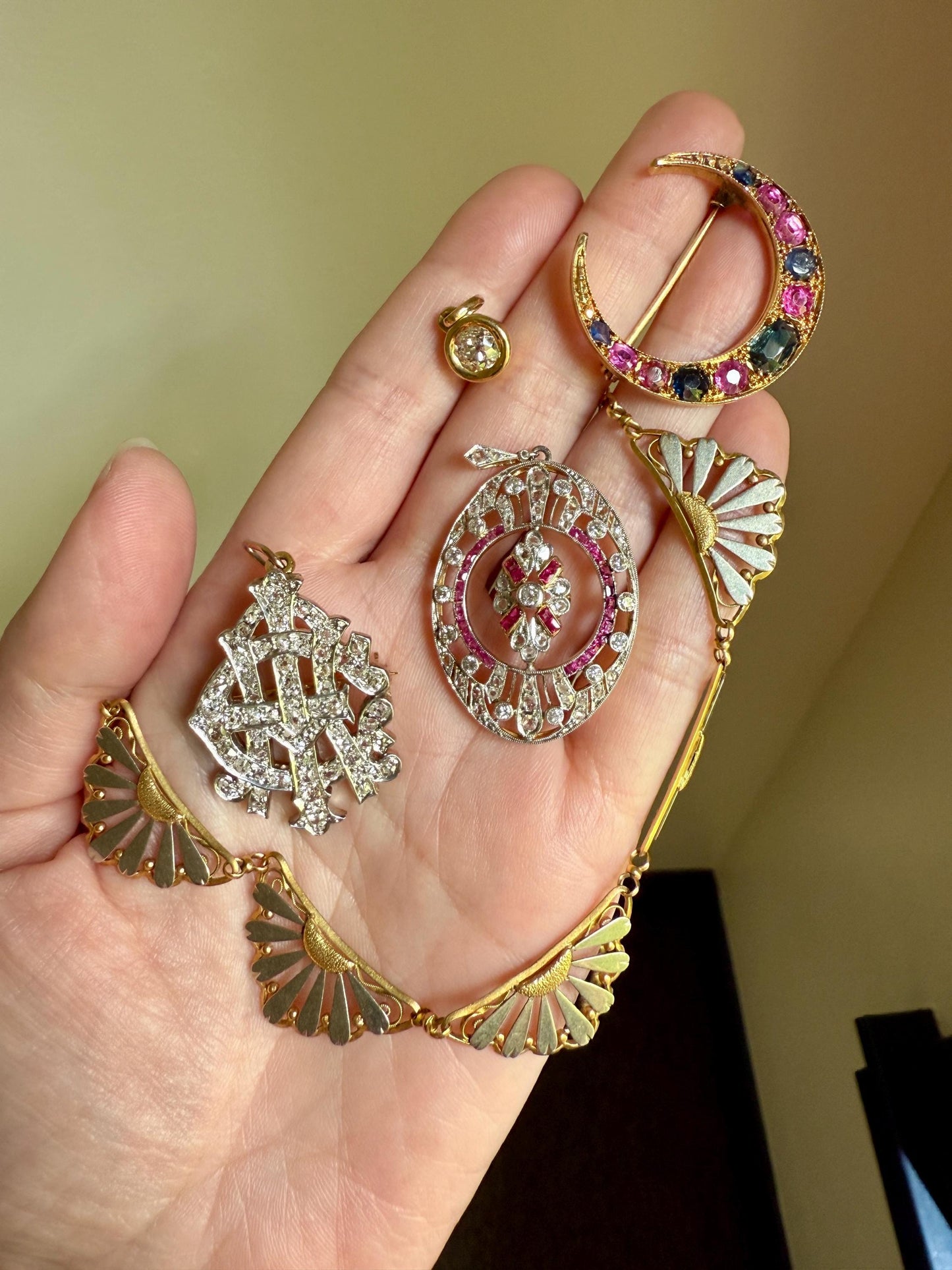 DAISIES French Art Deco Antique 18k Gold Floral Necklace Drapery Chain Collar Flower Pendants Love Gift Bridal Something Old Belle Epoque