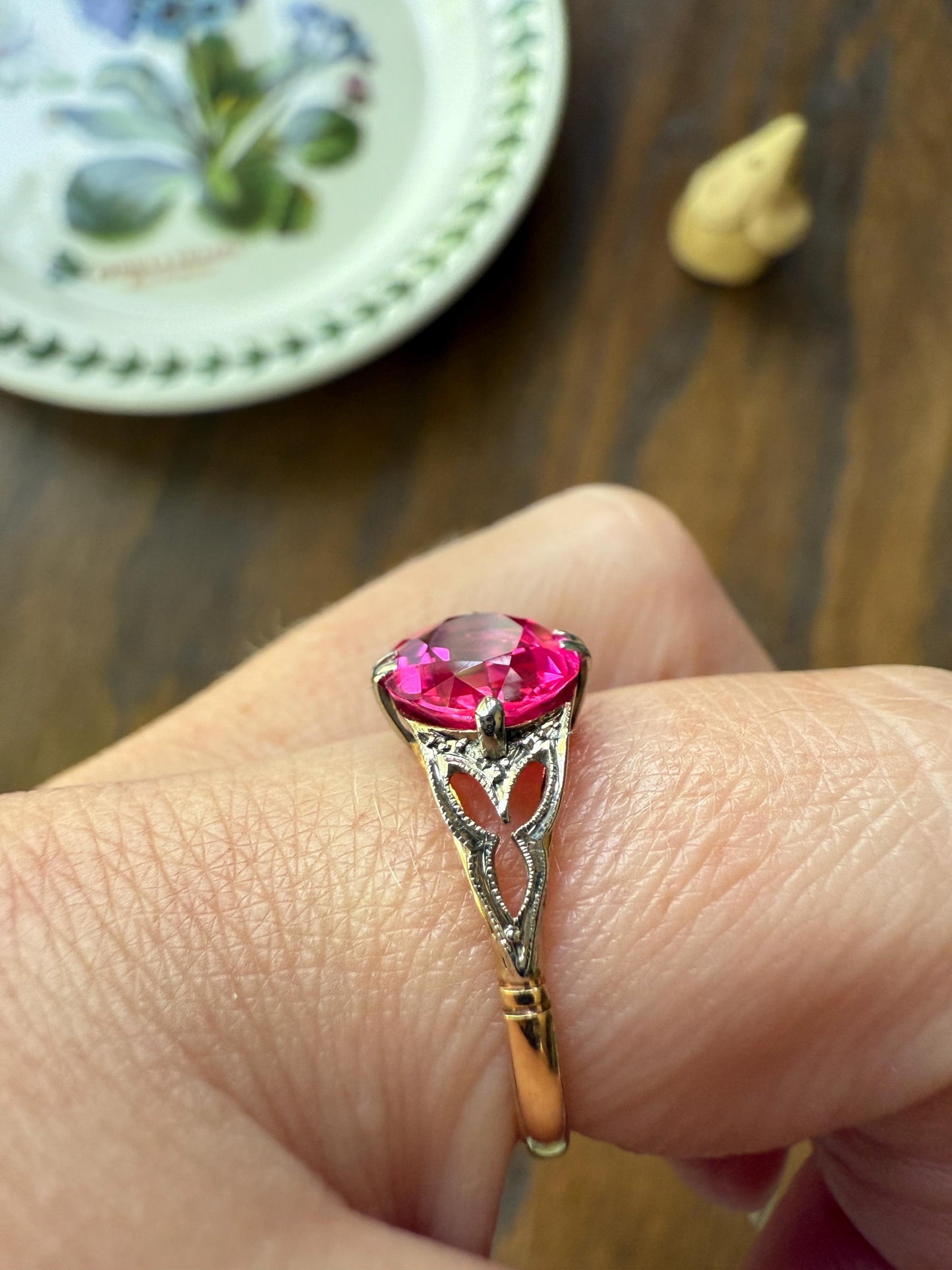 Antique Edwardian Art Deco East West Pink RUBY 18k Gold Fuchsia Oval Belle Epoque Stacker Colorful Geometric Romantic Gift Vibrant Color